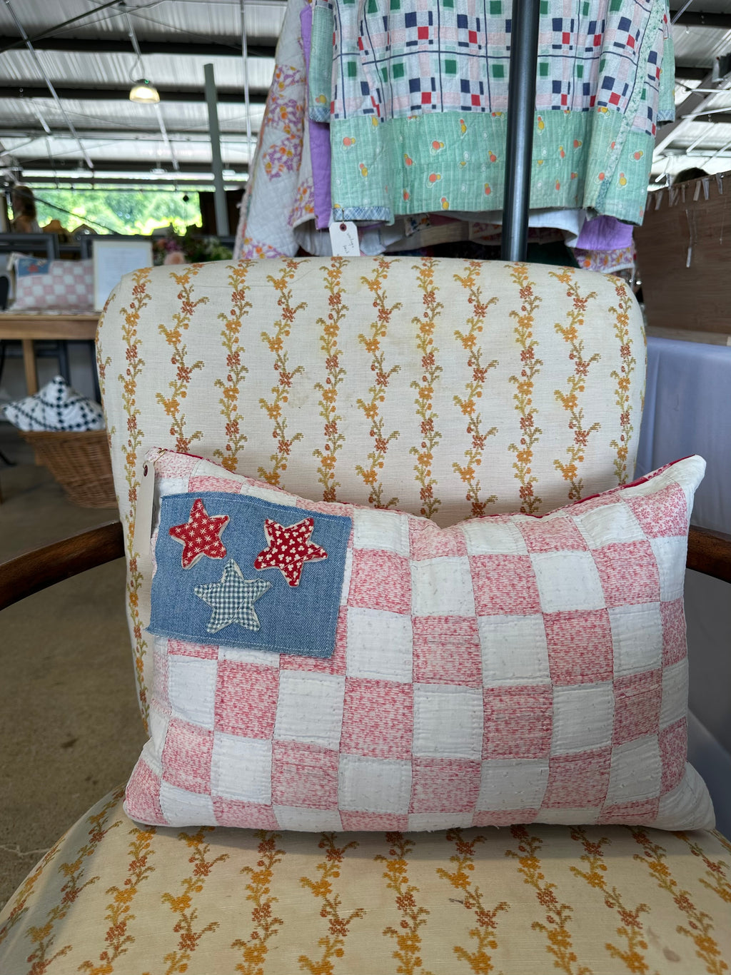 American Flag Quilt Pillow (02)