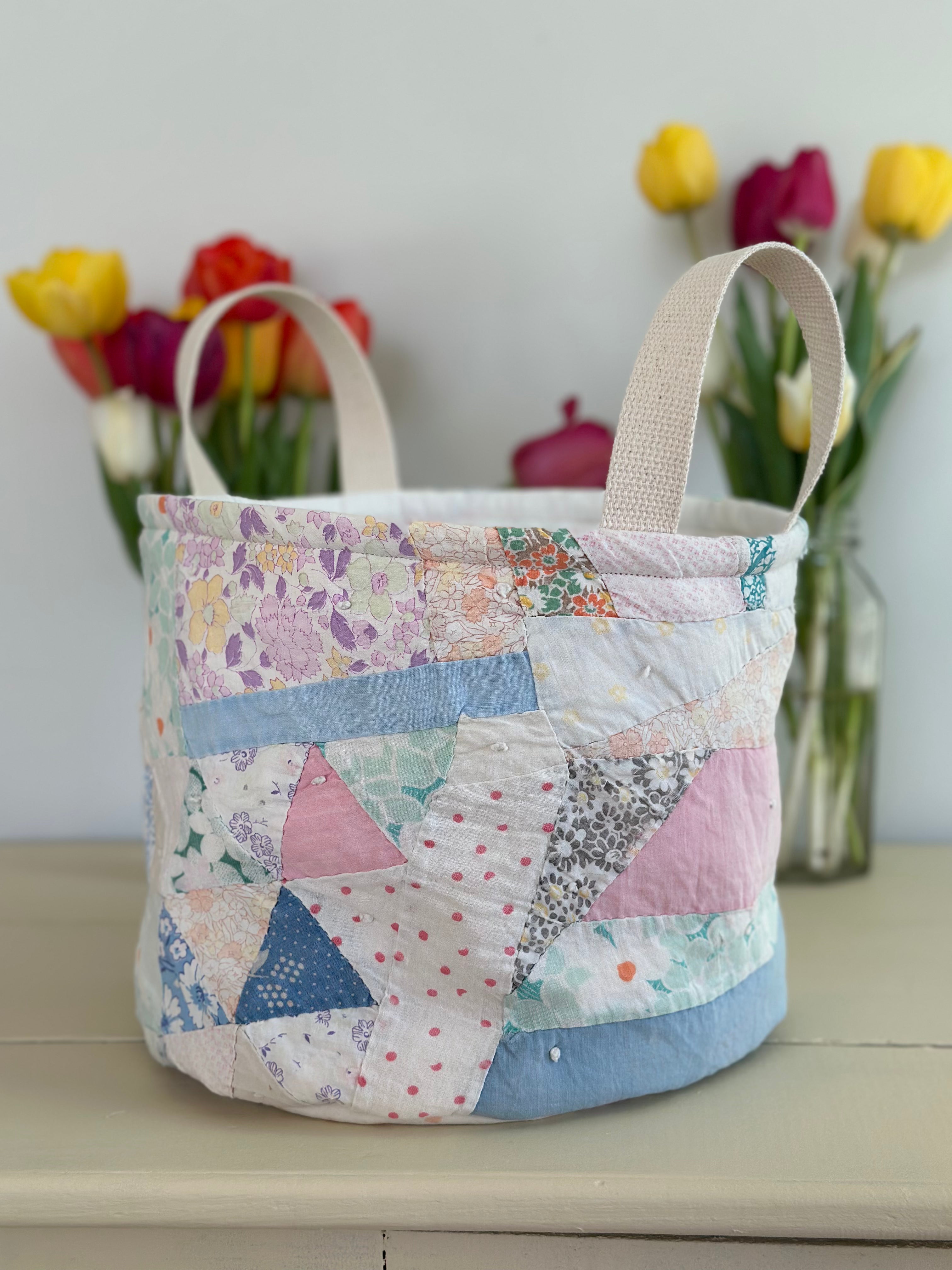 Floral Scrap Quilt Easter Basket (03)
