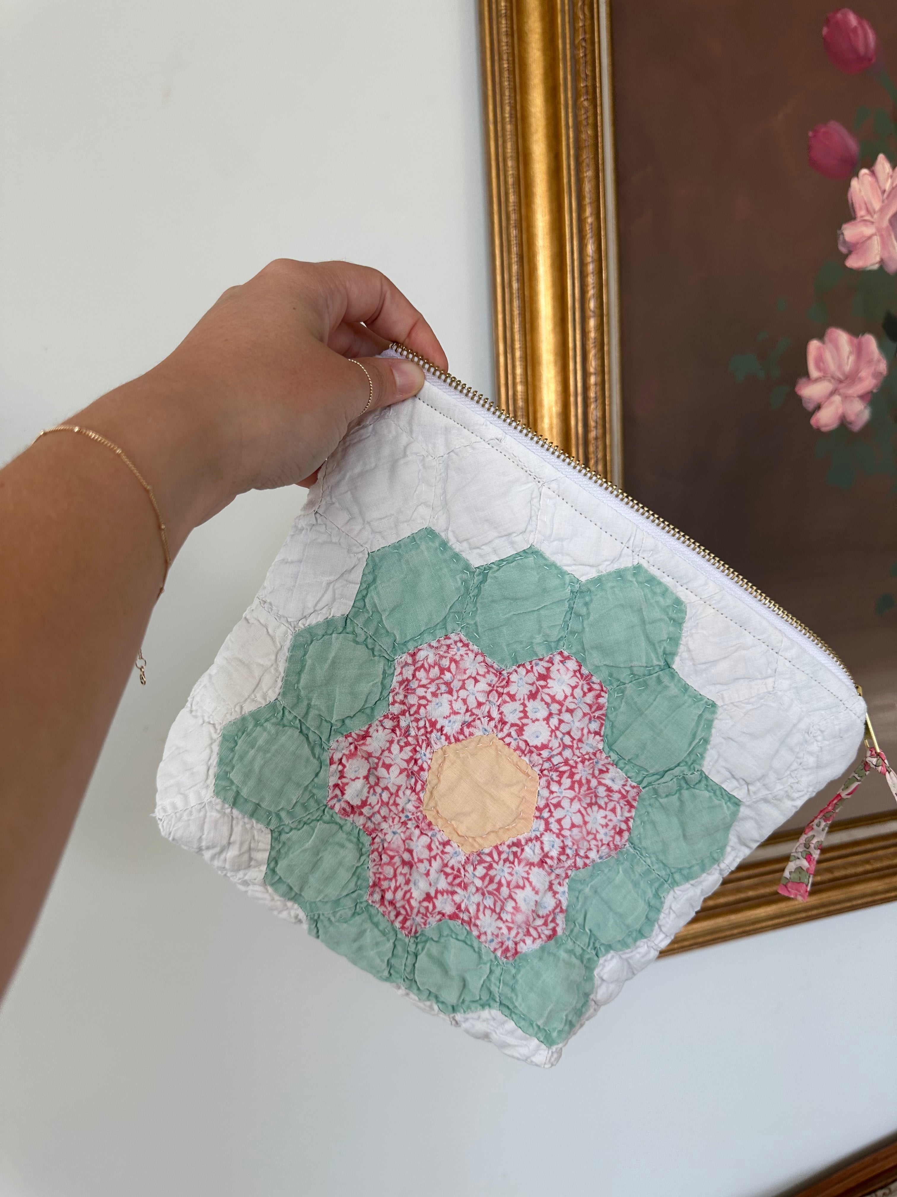Grandma's Garden Pouch