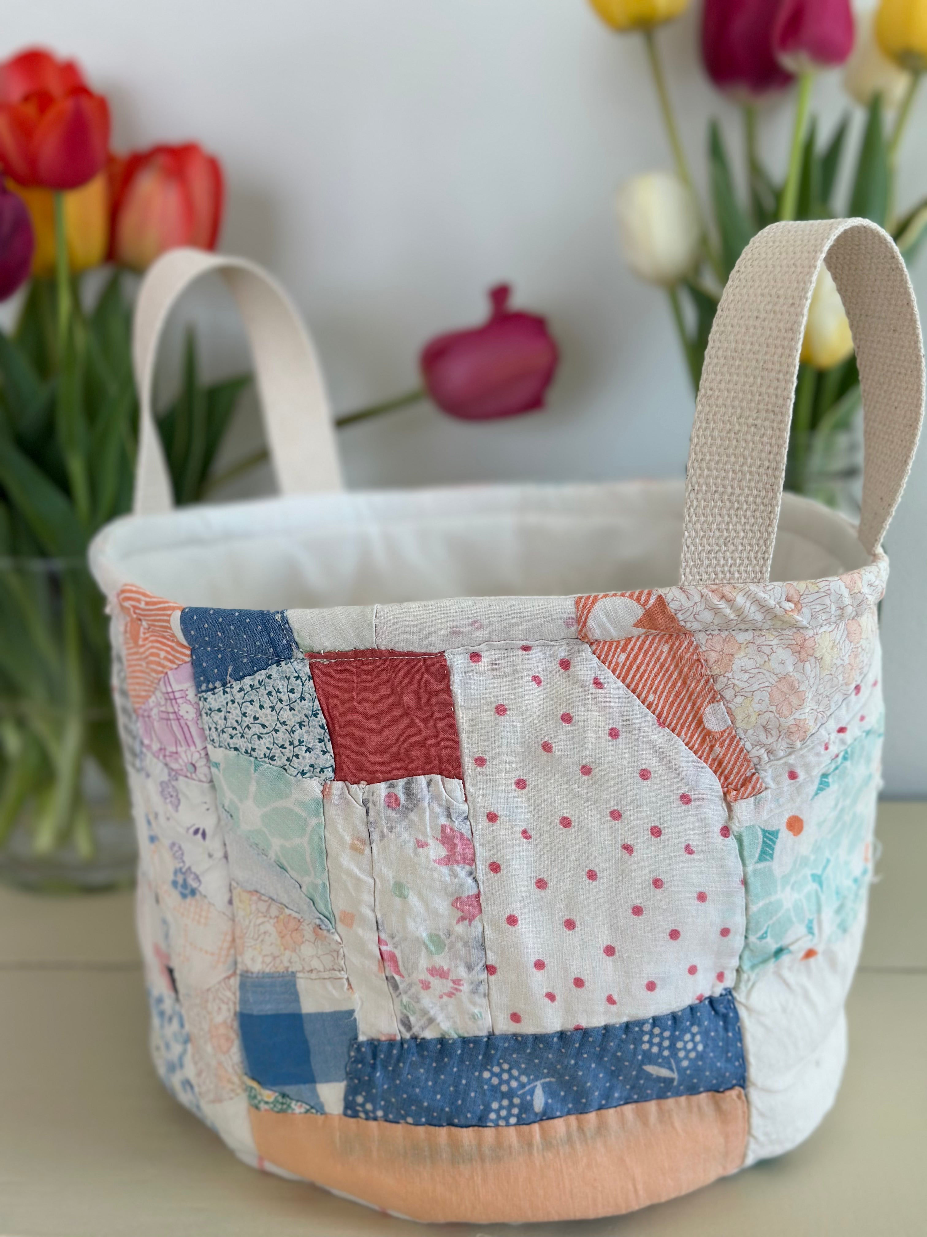 Floral Scrap Quilt Easter Basket (02)