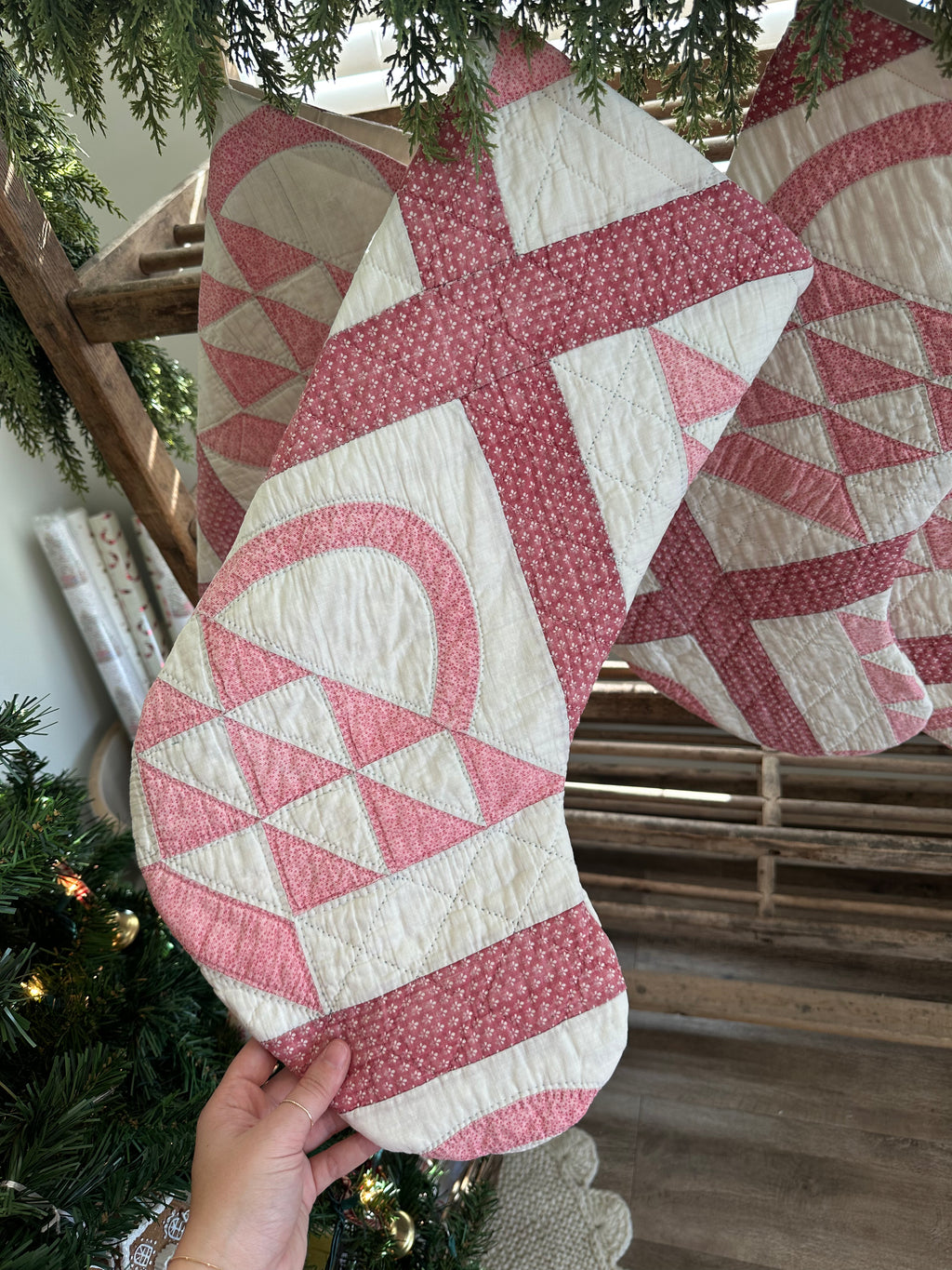 Basket Quilt Stocking (02)