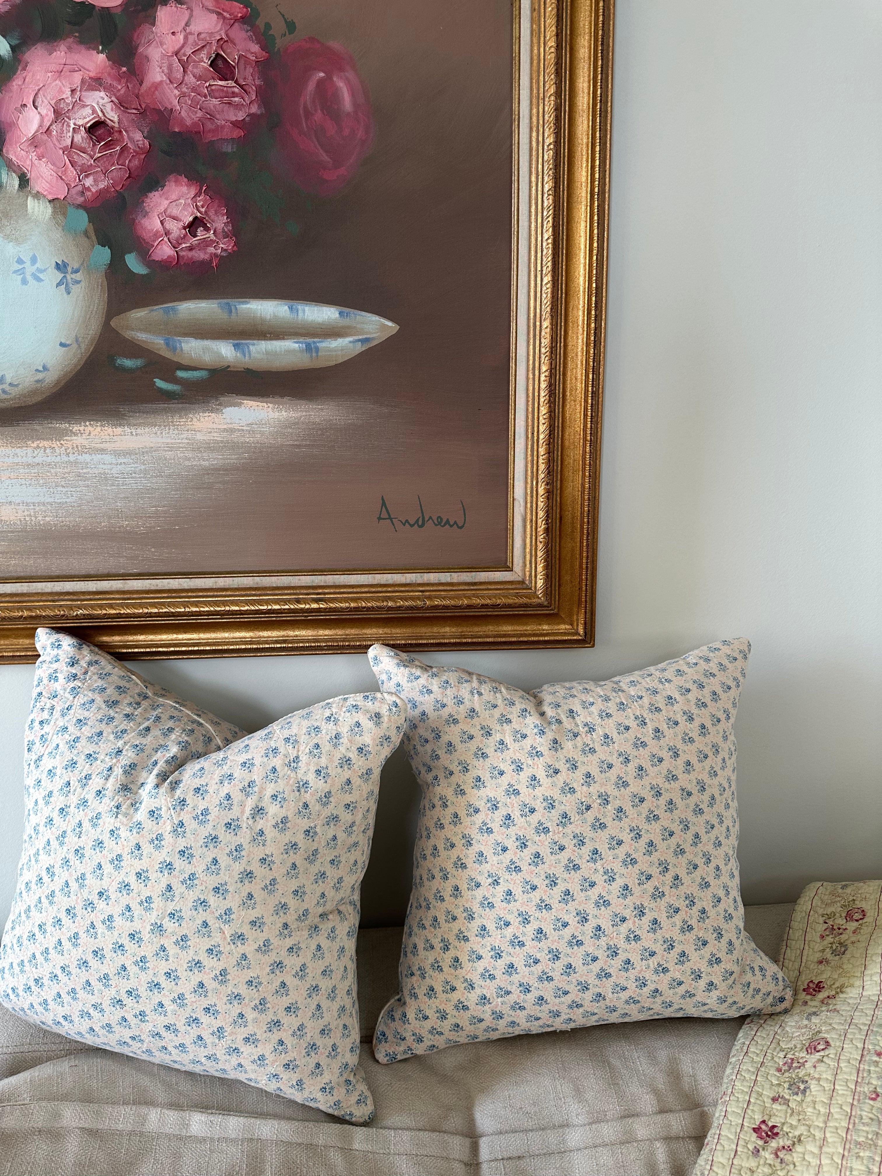 Floral Quilt Throw Pillow (01)