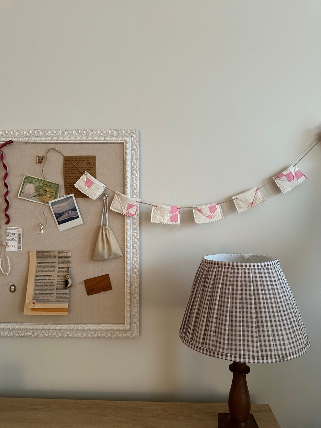 Envelope Garland (02)