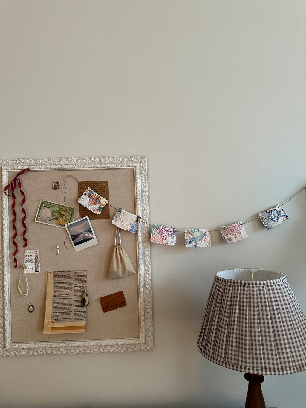 Envelope Garland (05)