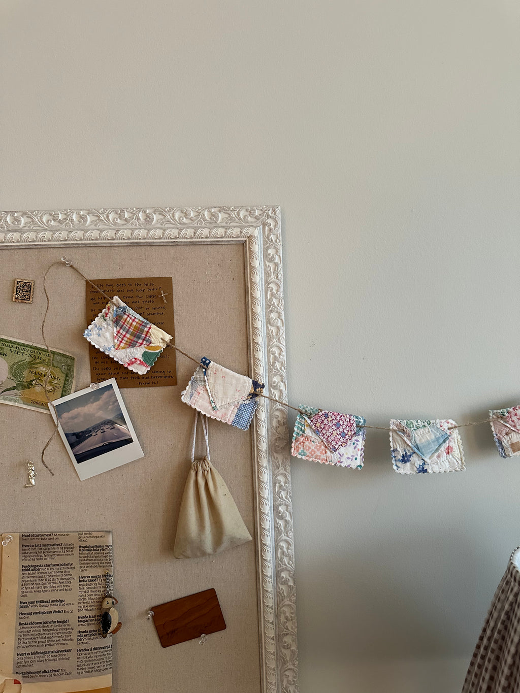 Envelope Garland (05)