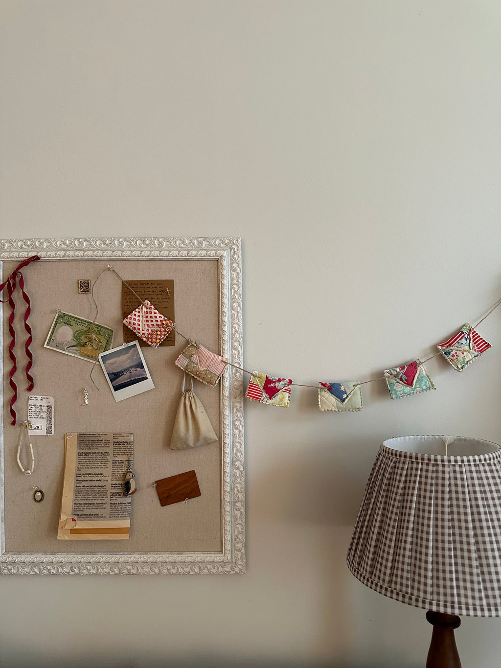 Envelope Garland (08)