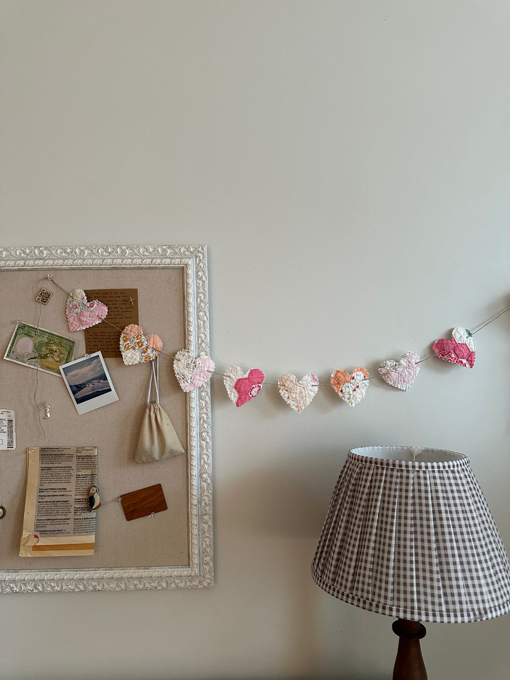 String of Hearts Garland (02)