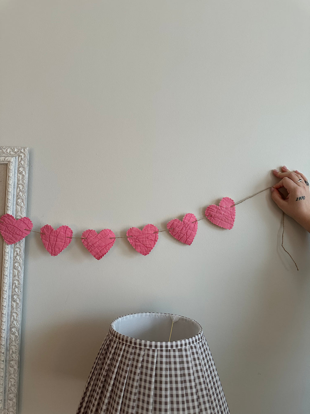 String of Hearts Garland (08)