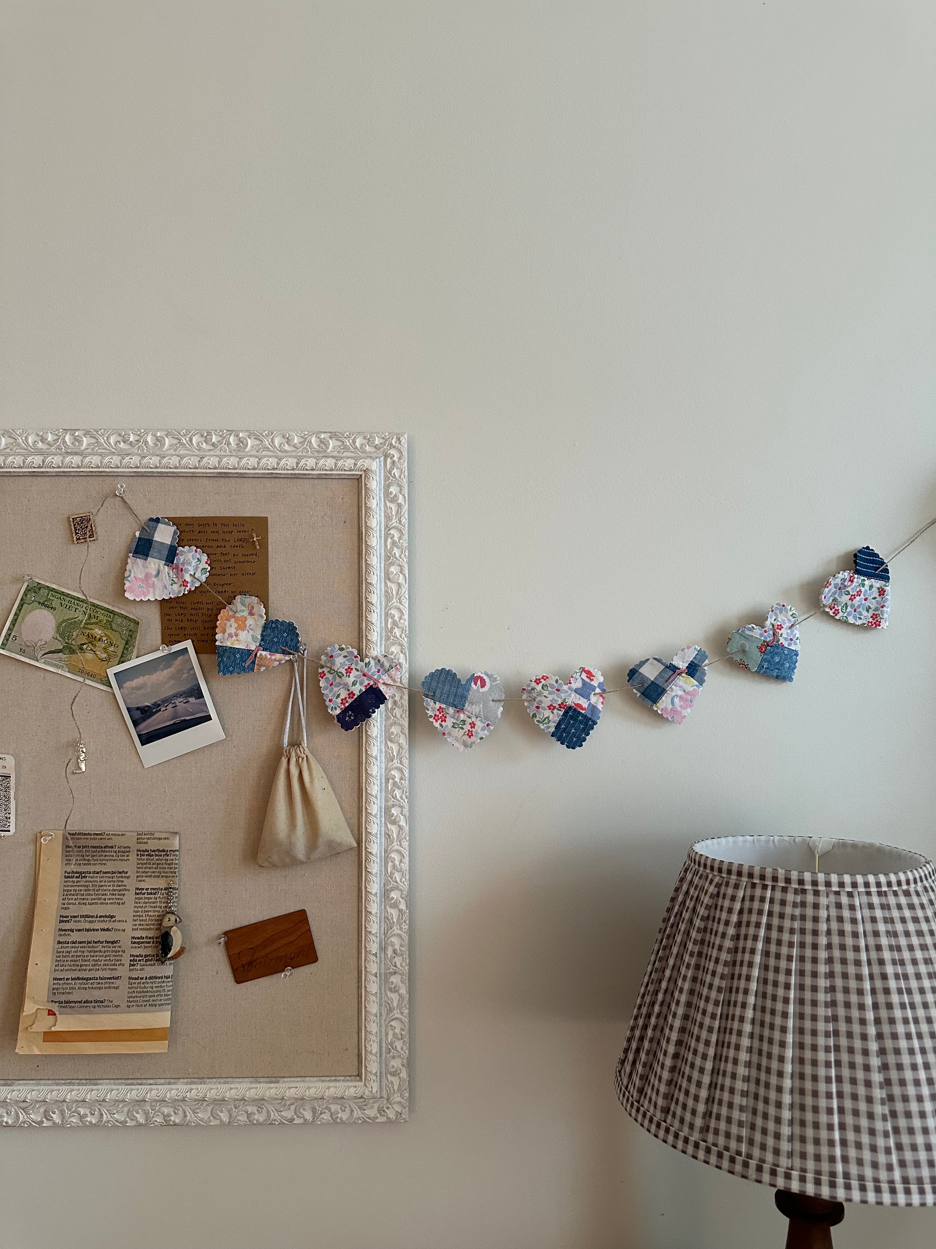 String of Hearts Garland (10)