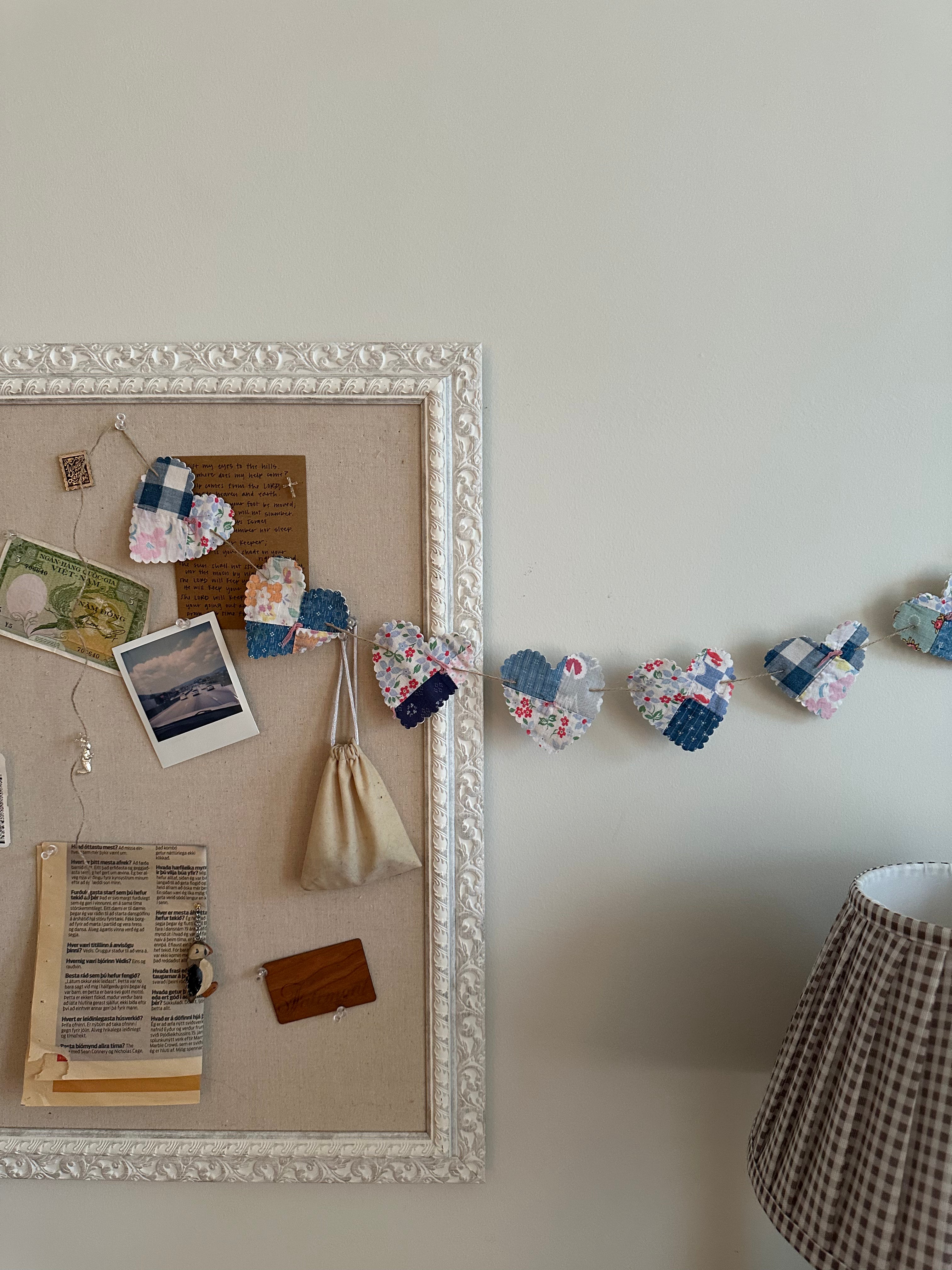 String of Hearts Garland (10)