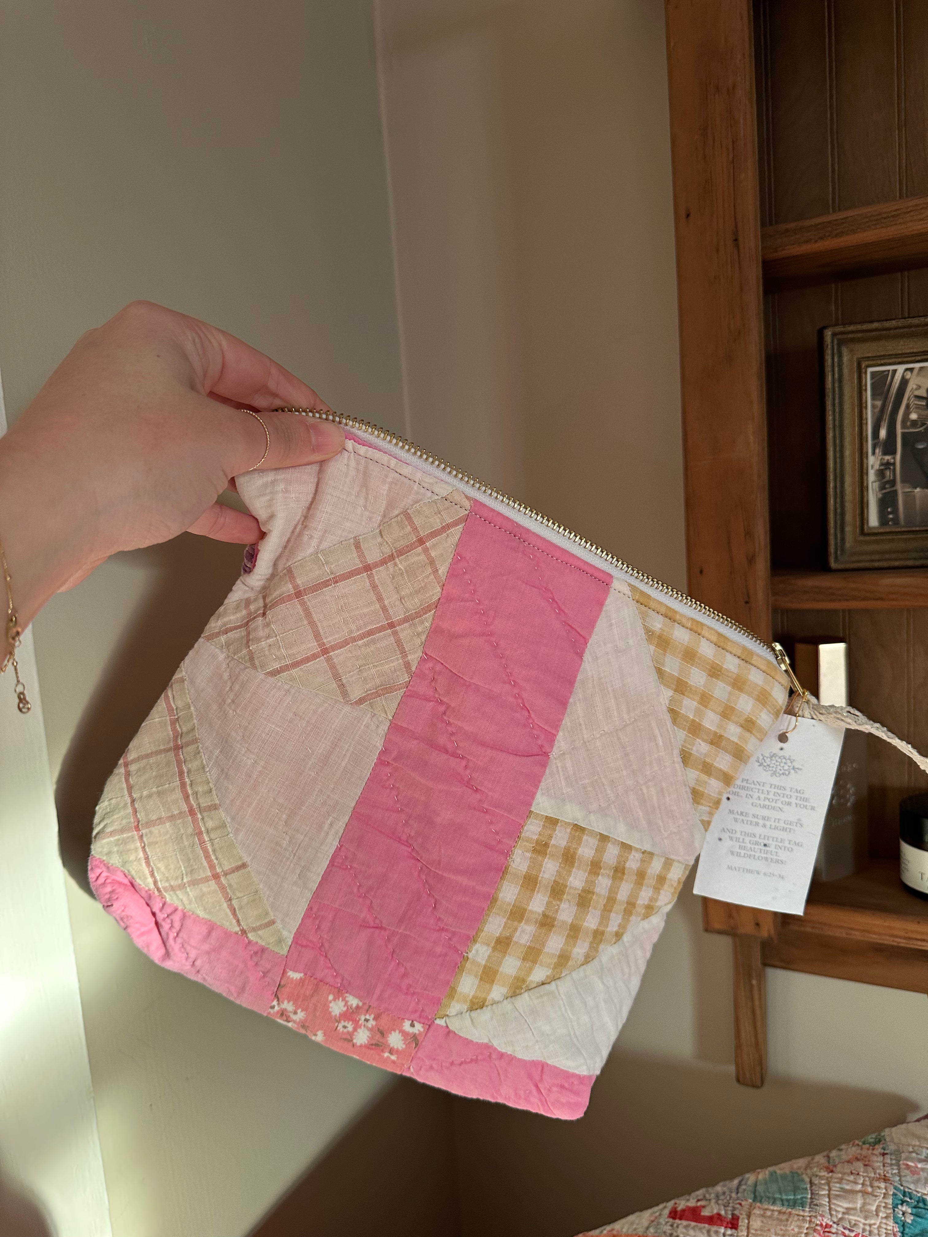Pinwheel Quilt Pouch