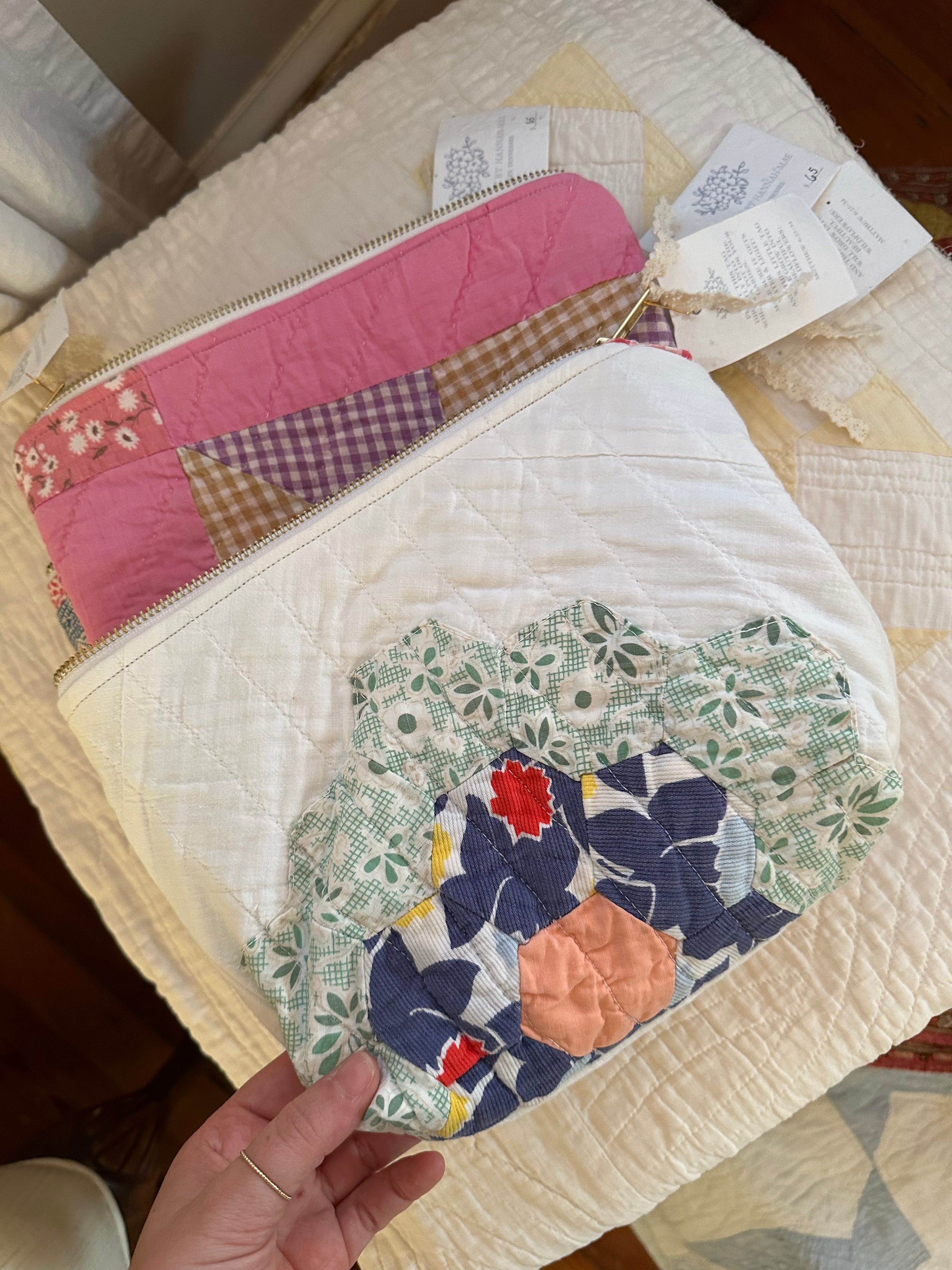 Hexie Flower Quilt Pouch