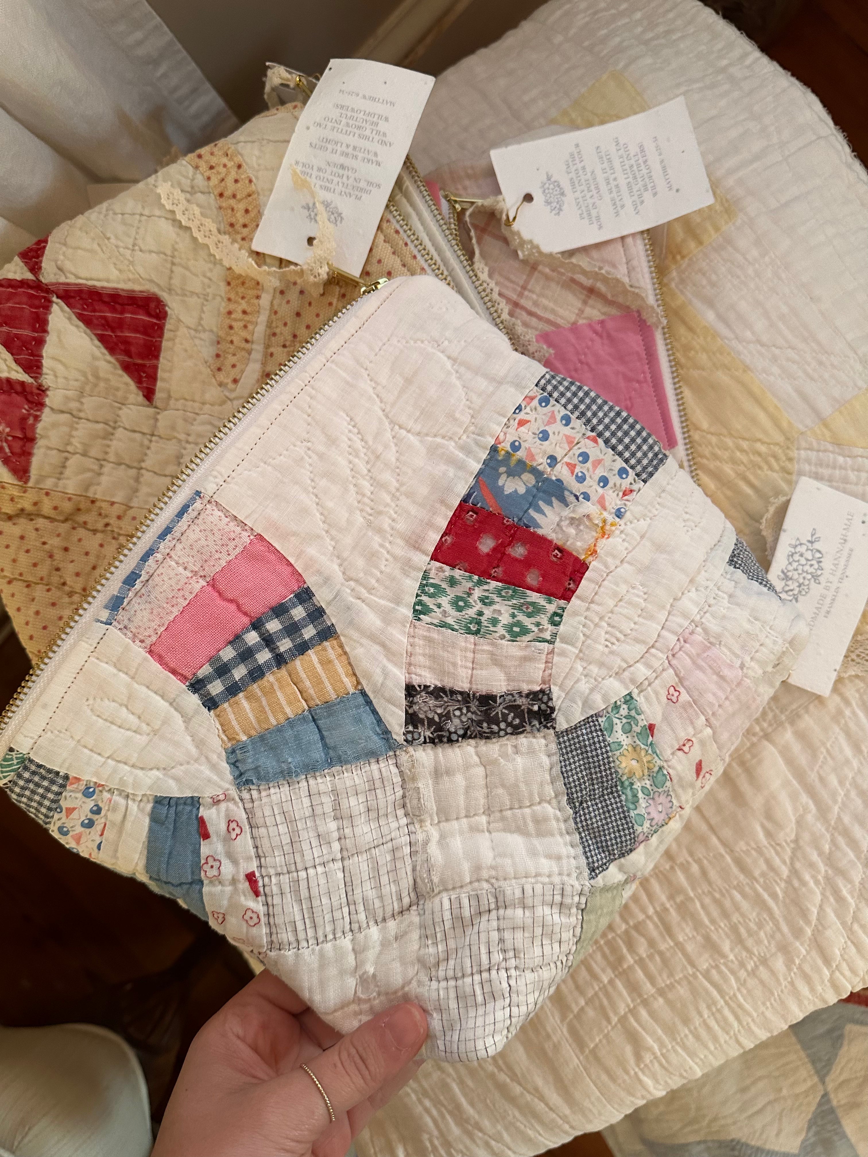 Wedding Ring Quilt Pouch