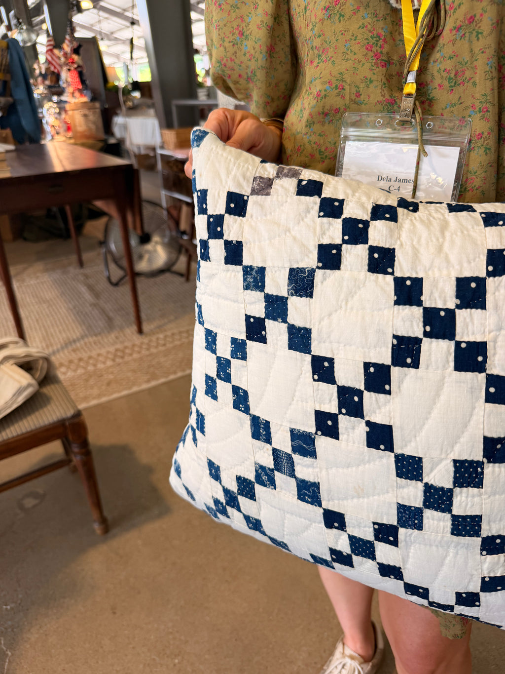 Vintage Quilt Pillow (01)