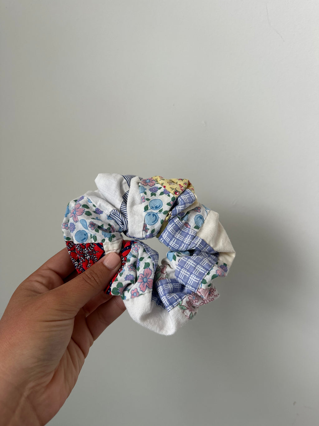 Quilt Top Scrunchie (04)