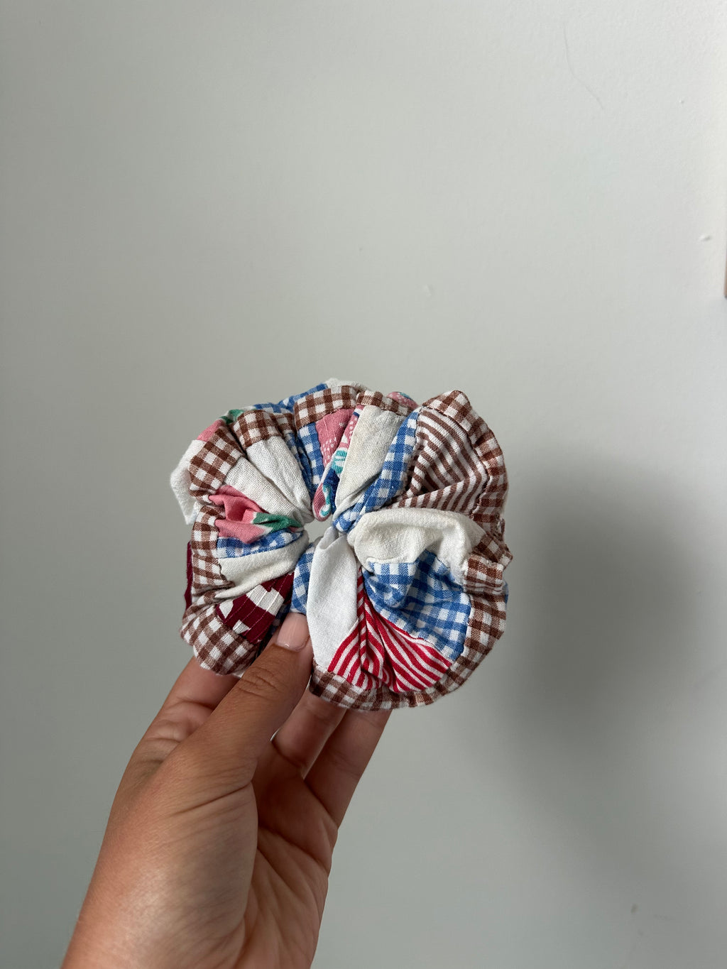 Quilt Top Scrunchie (05)