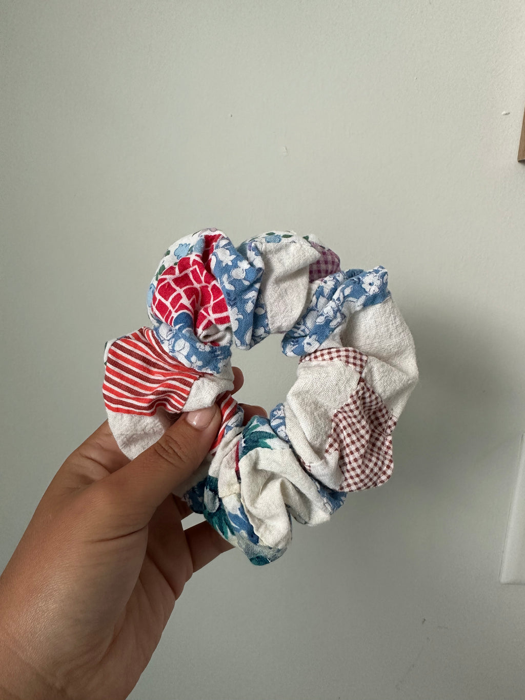 Quilt Top Scrunchie (09)