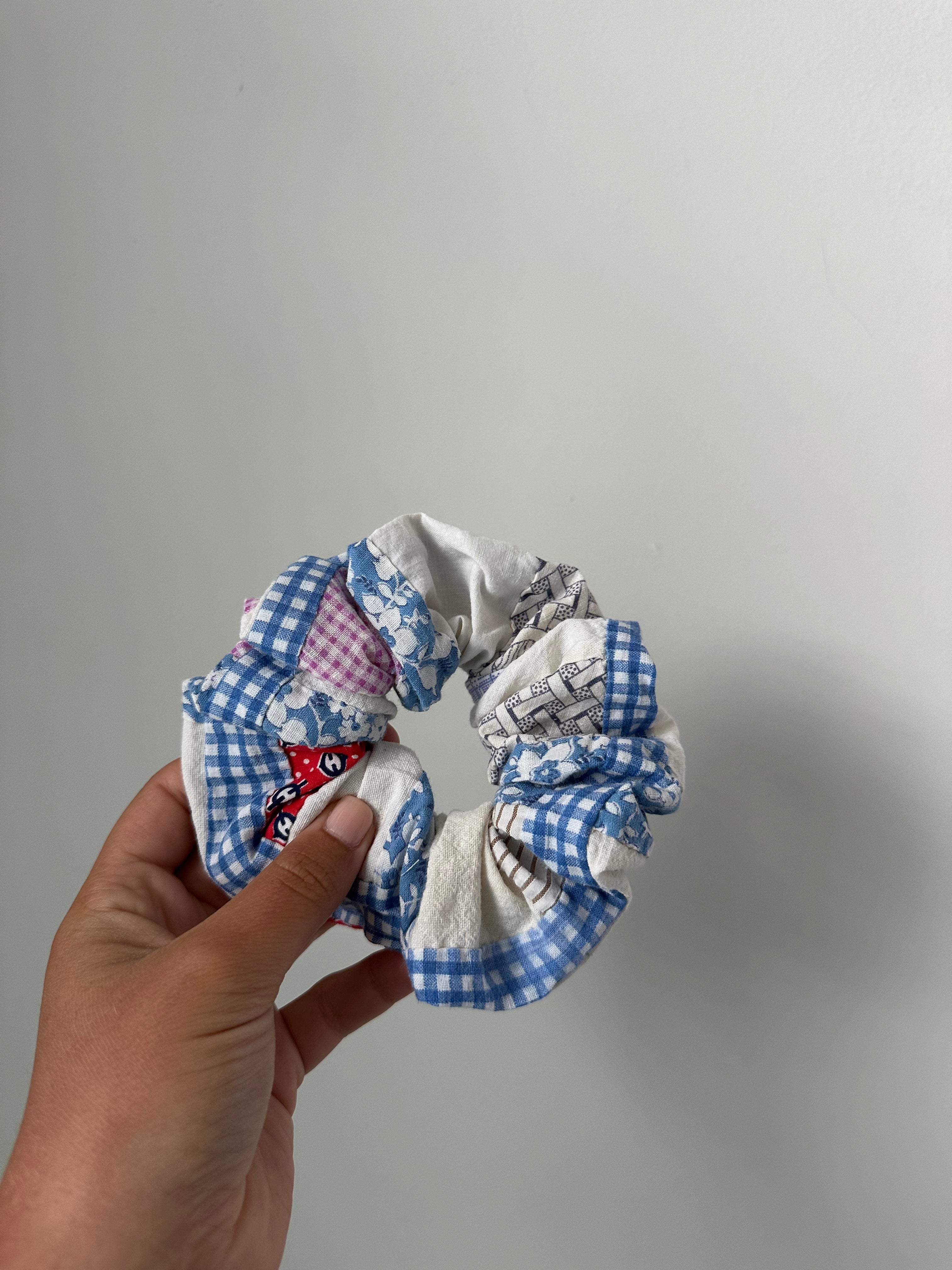 Quilt Top Scrunchie (12)