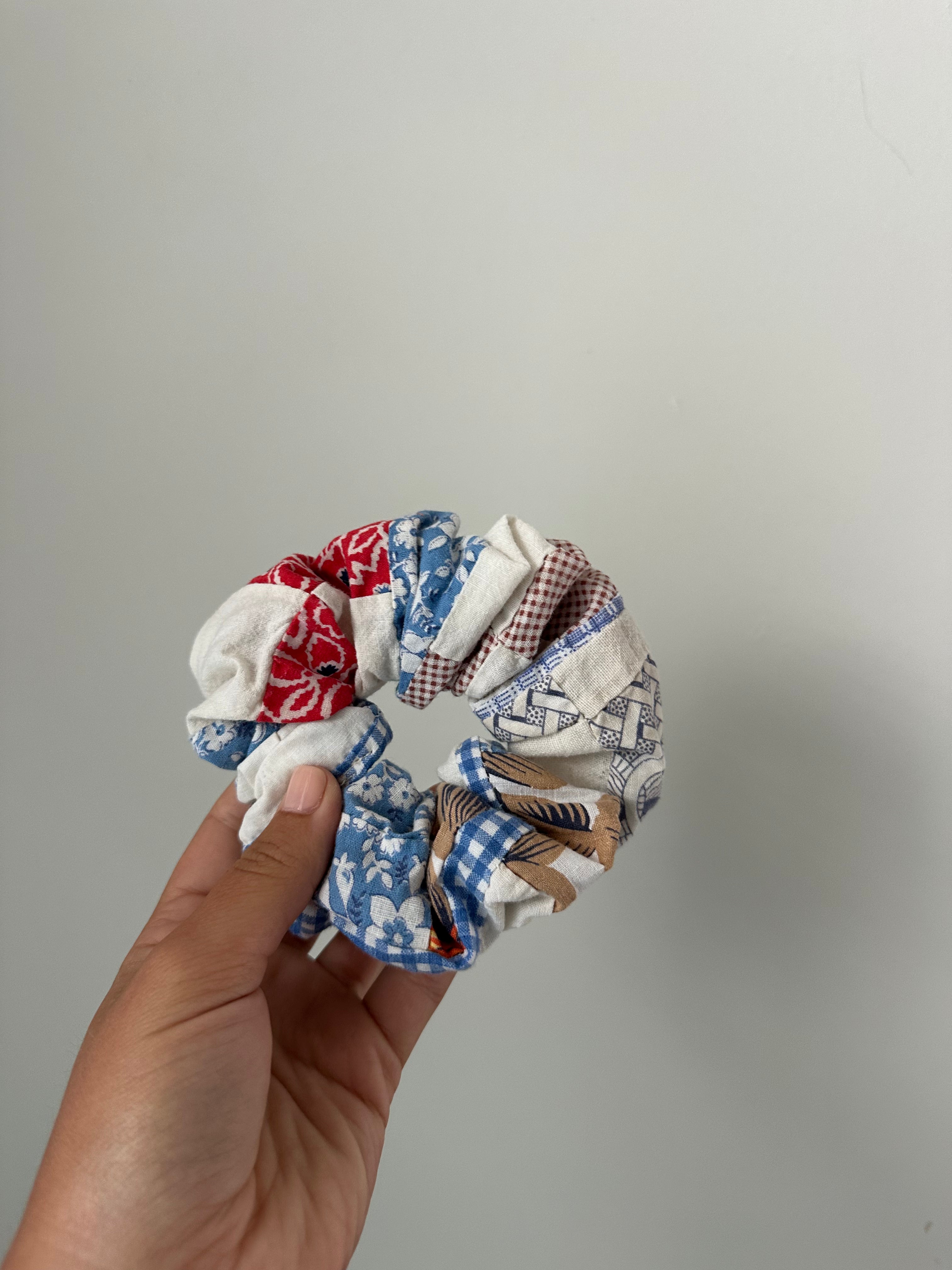 Quilt Top Scrunchie (18)