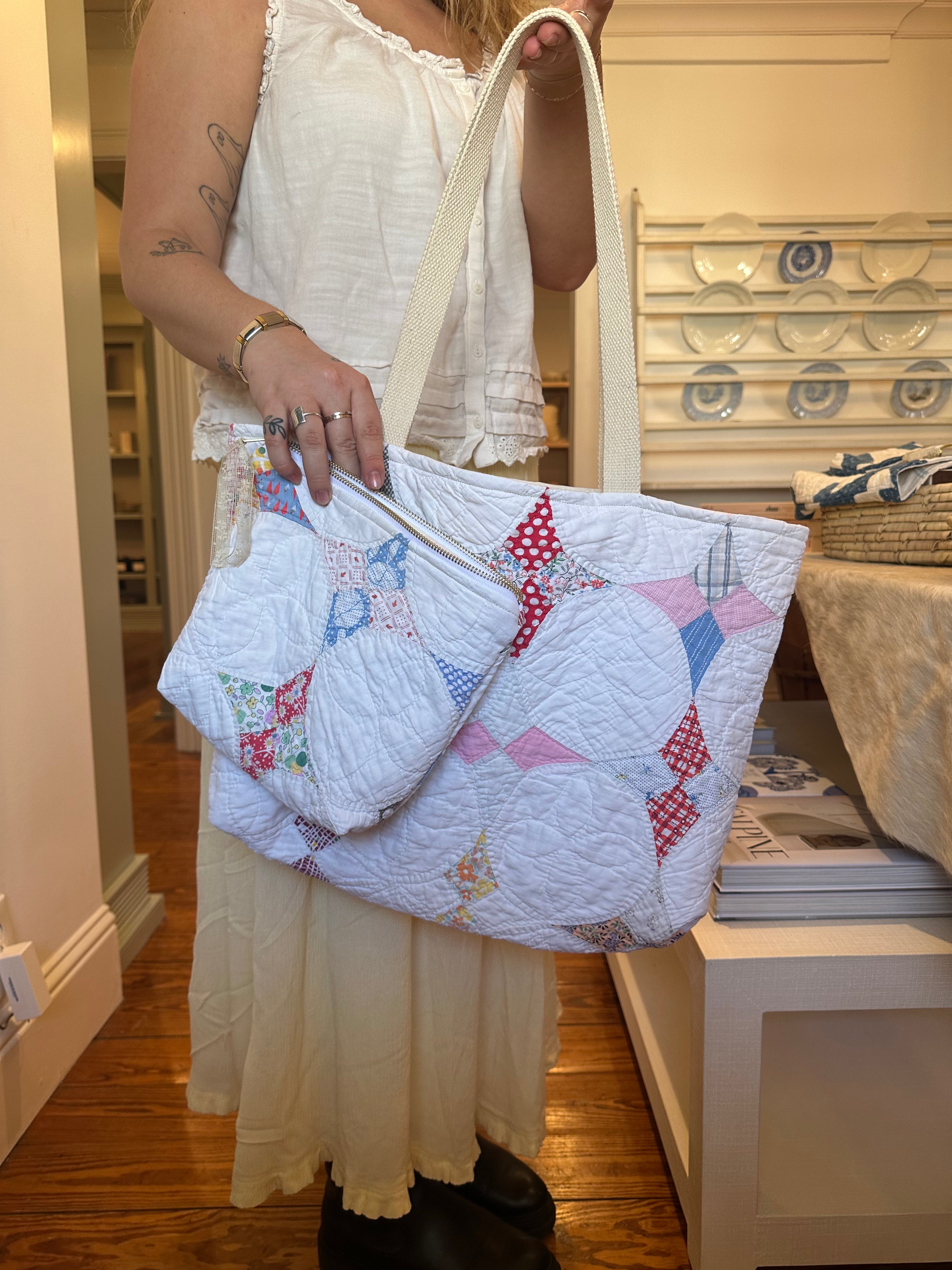 Hummingbird Tote & Pouch Set