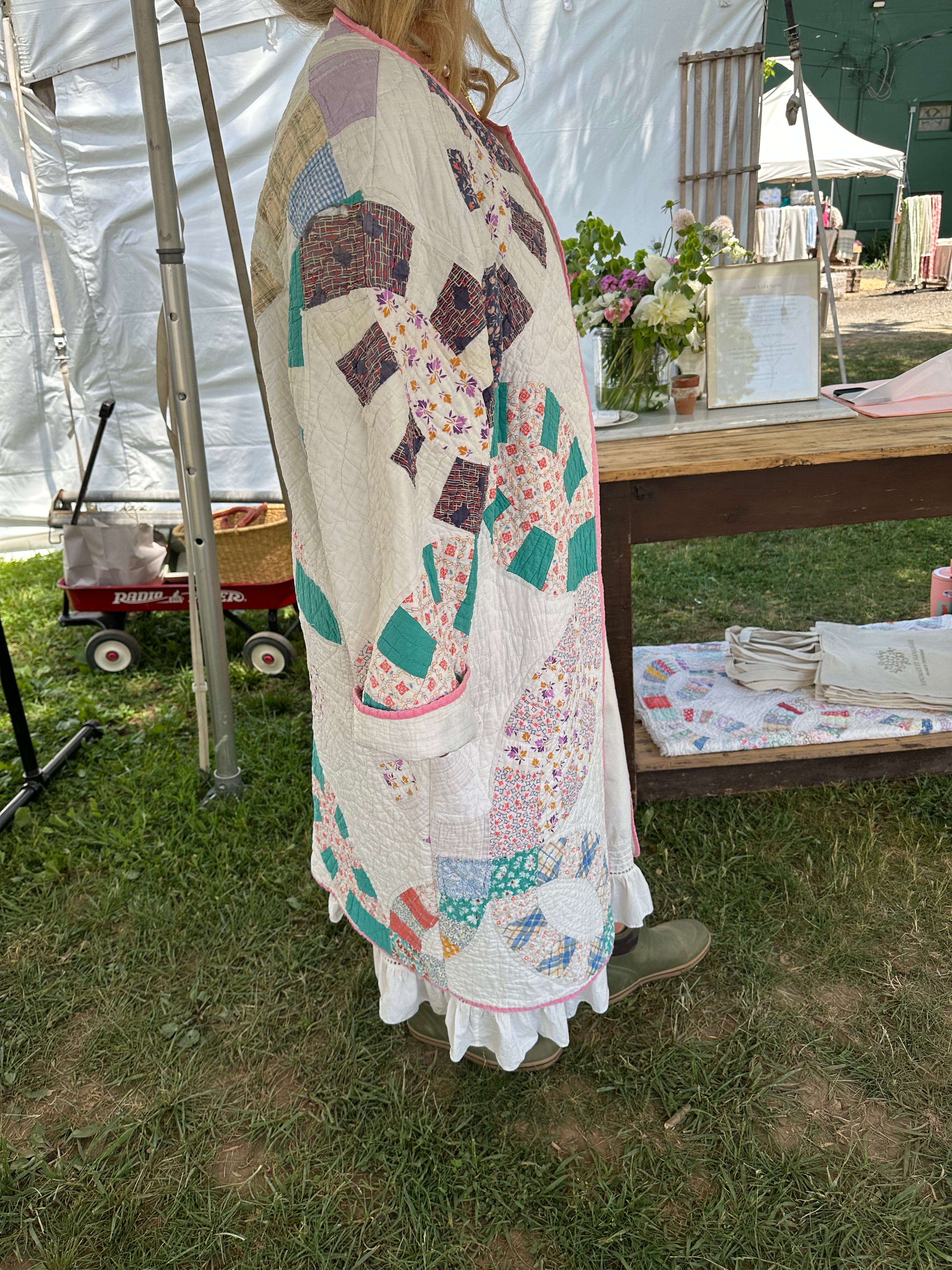 Pink Binding Wedding Ring Quilt Jacket