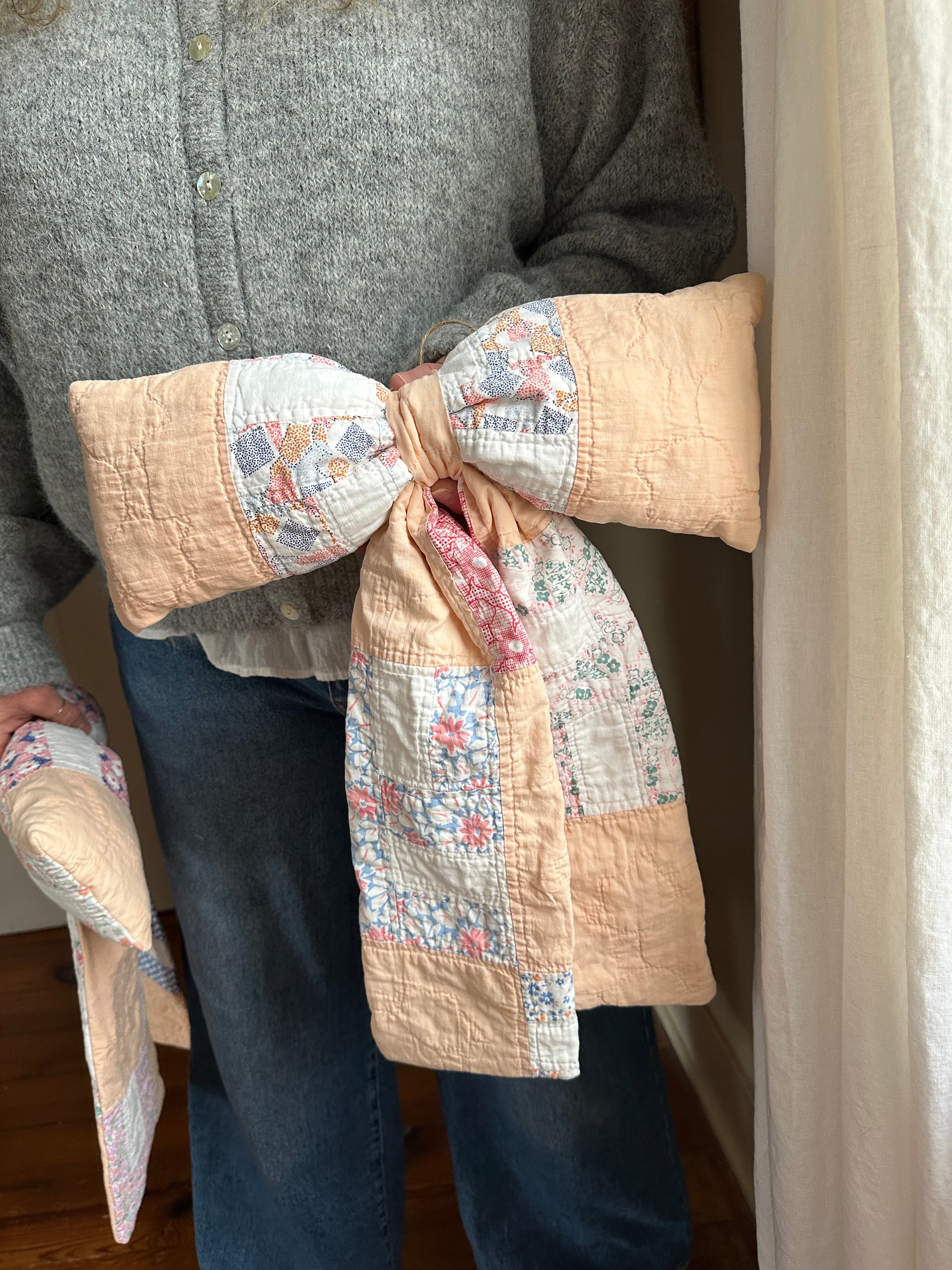 Orange Floral Quilt Bow (01)