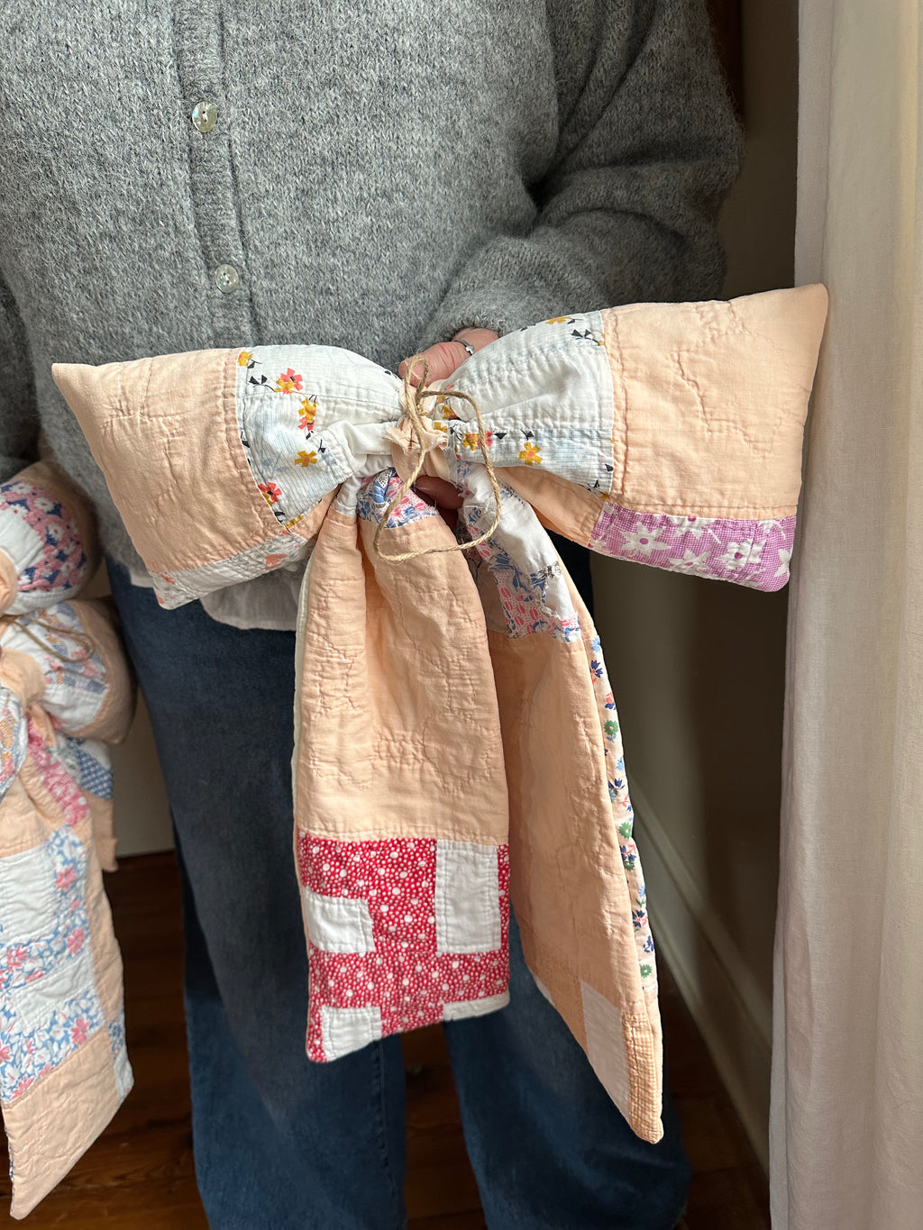 Orange Floral Quilt Bow (03)