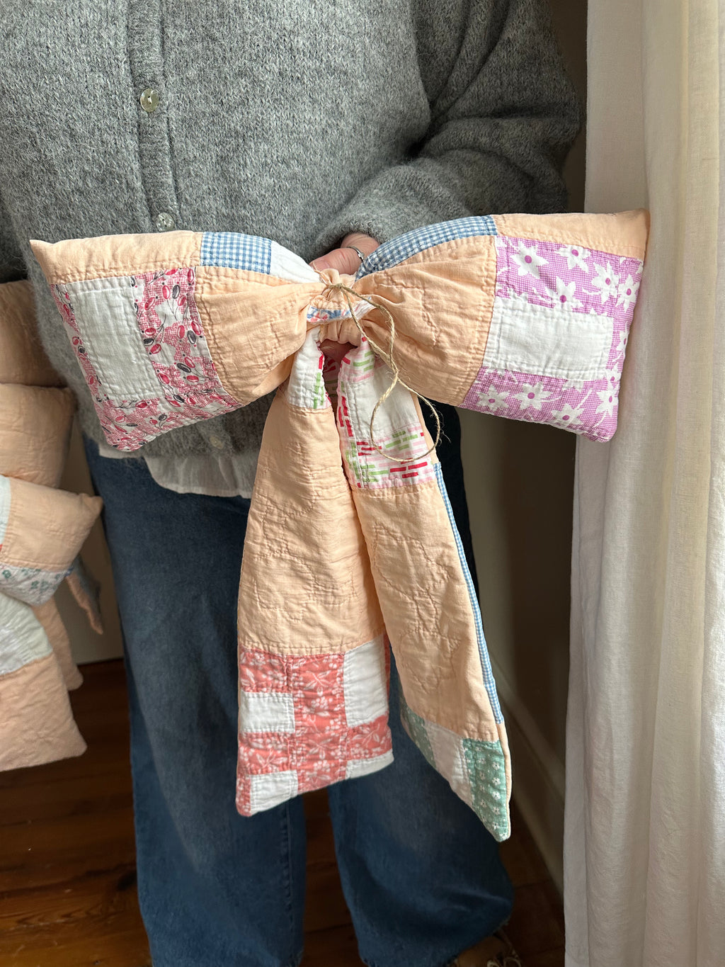 Orange Floral Quilt Bow (04)