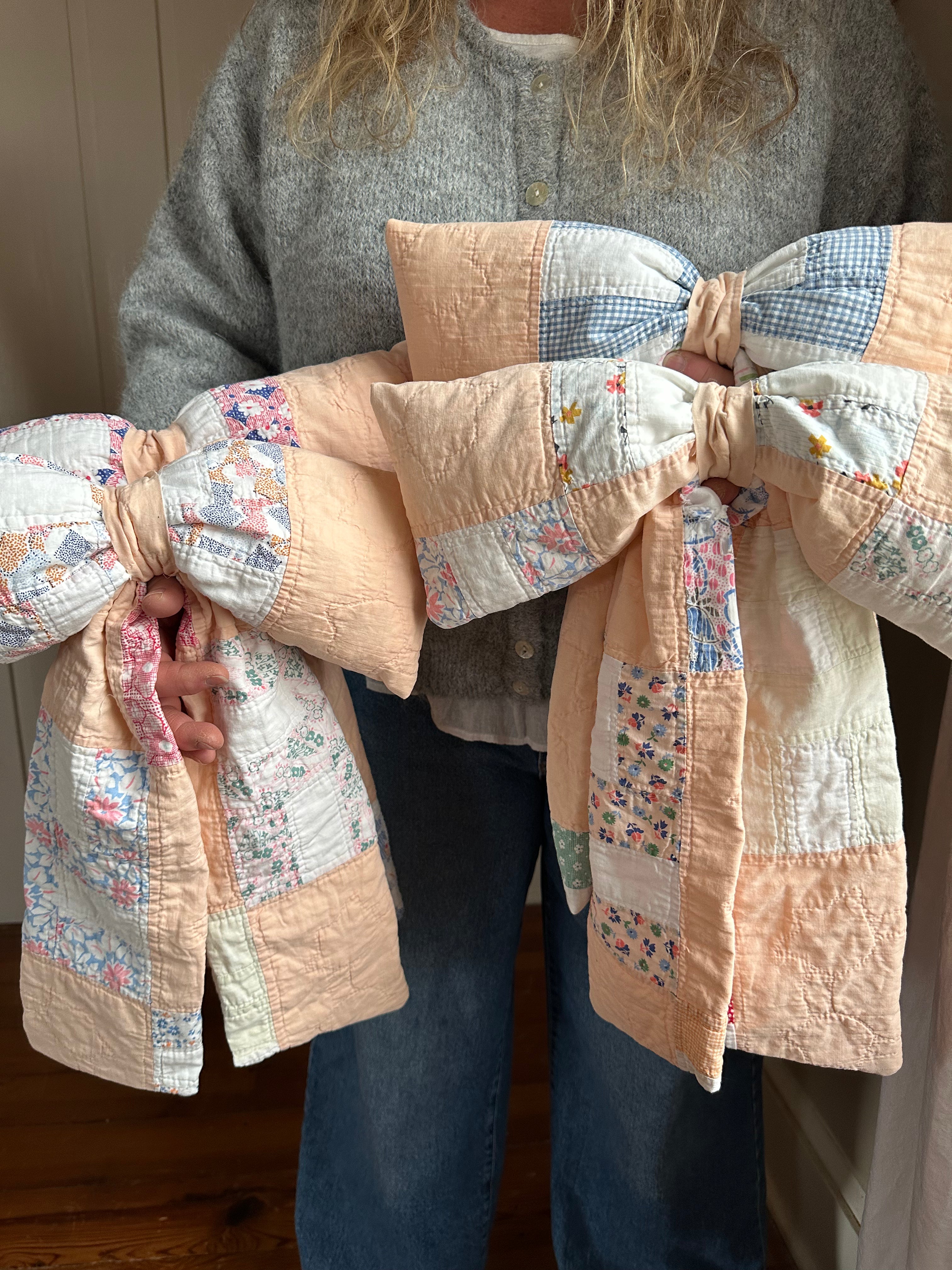 Orange Floral Quilt Bow (01)