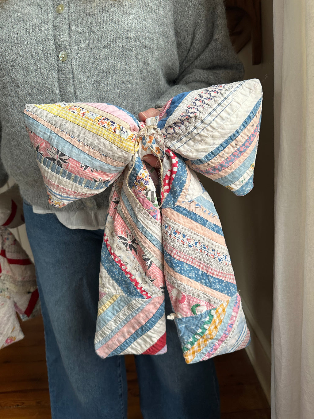 Log Cabin Quilt Bow (04)