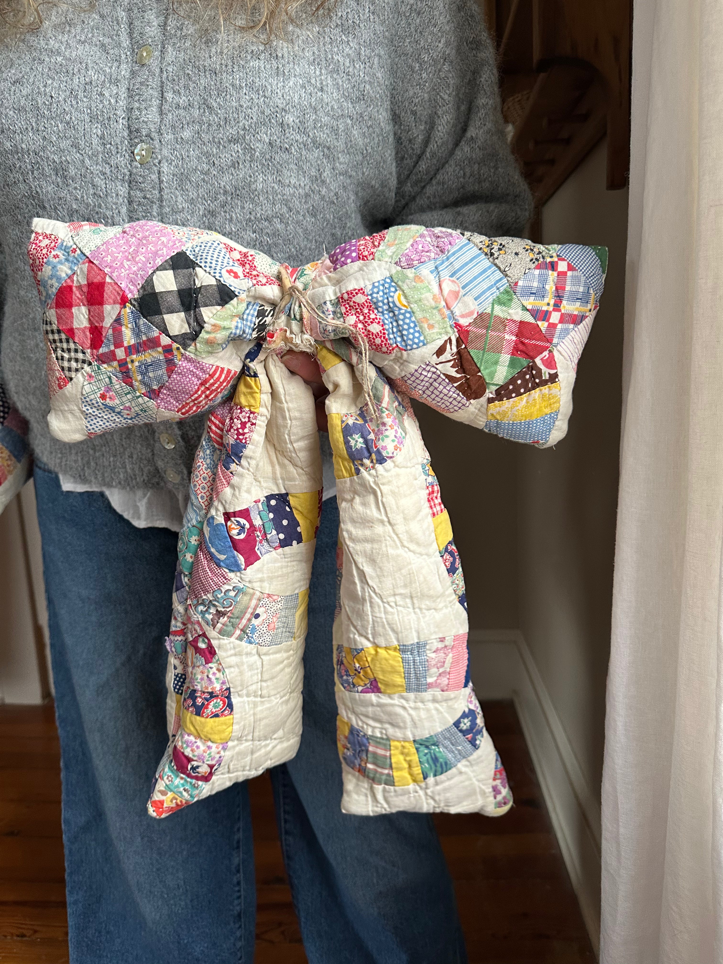 Wedding Ring Quilt Bow (02)