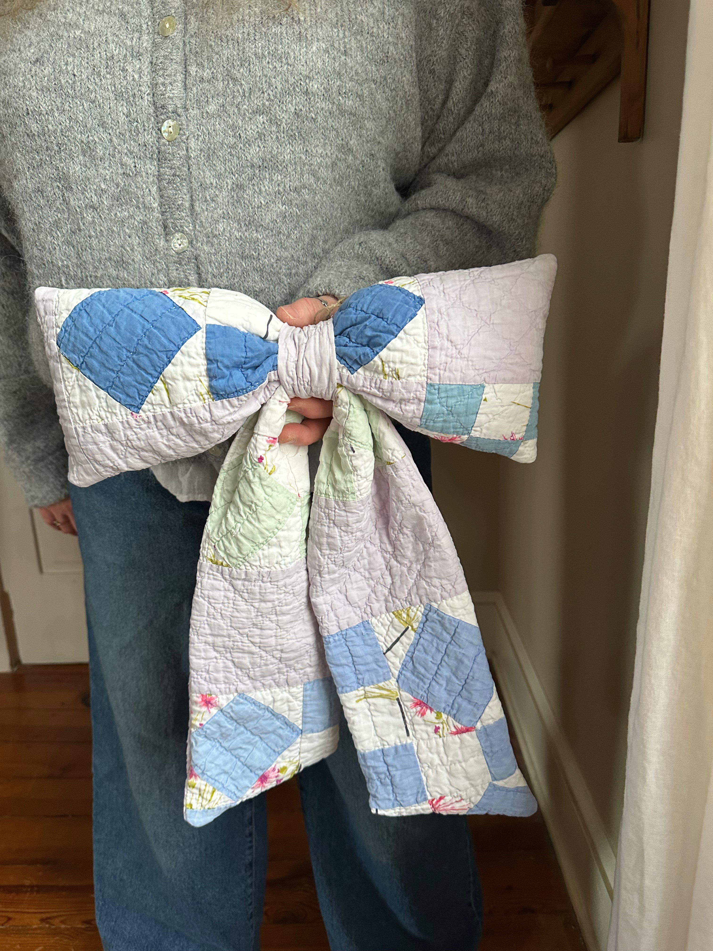 Purple Quilt Bow (01)