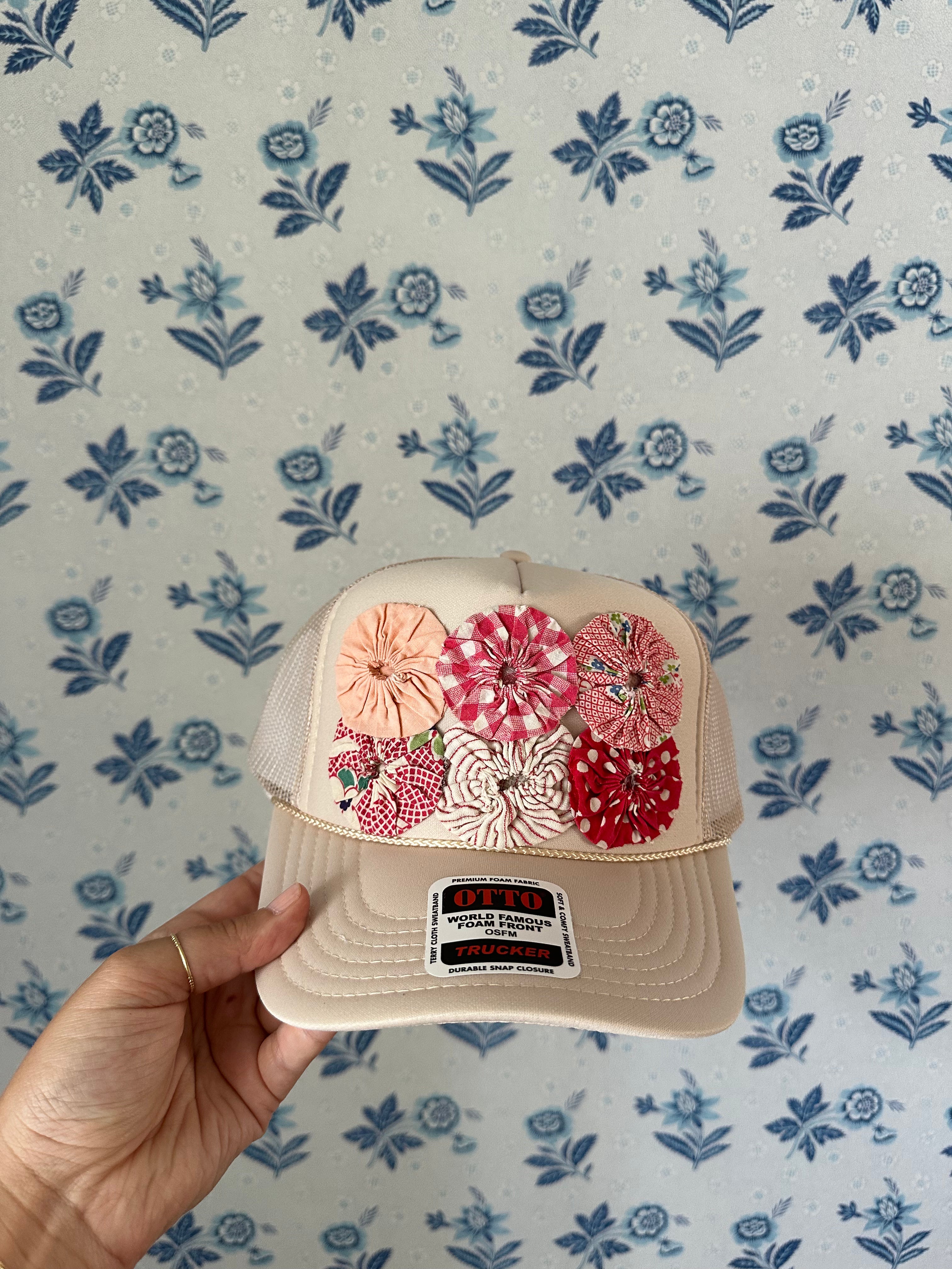 Vintage Yoyo Quilt Trucker Hat (07)