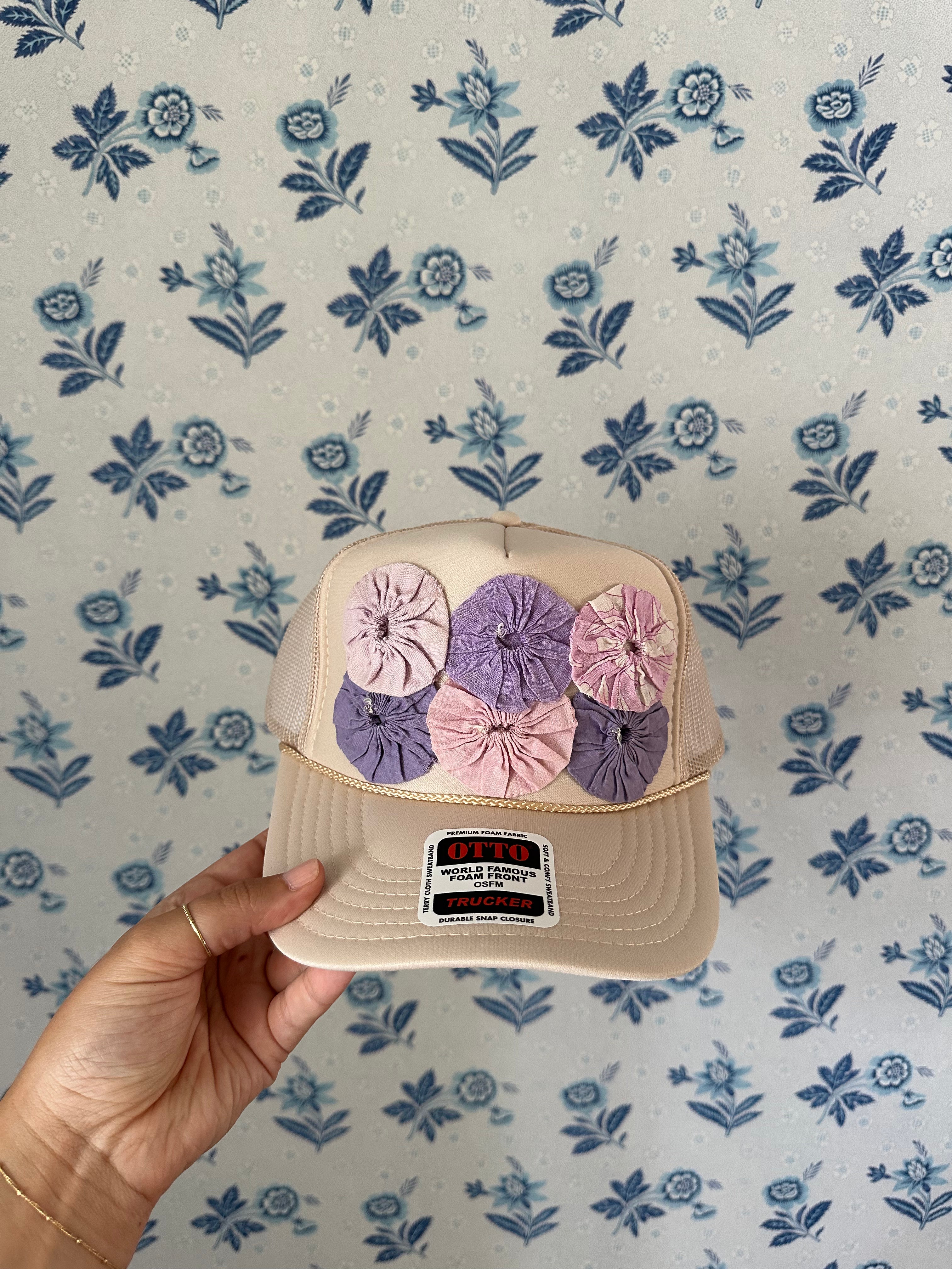 Vintage Yoyo Quilt Trucker Hat (10)