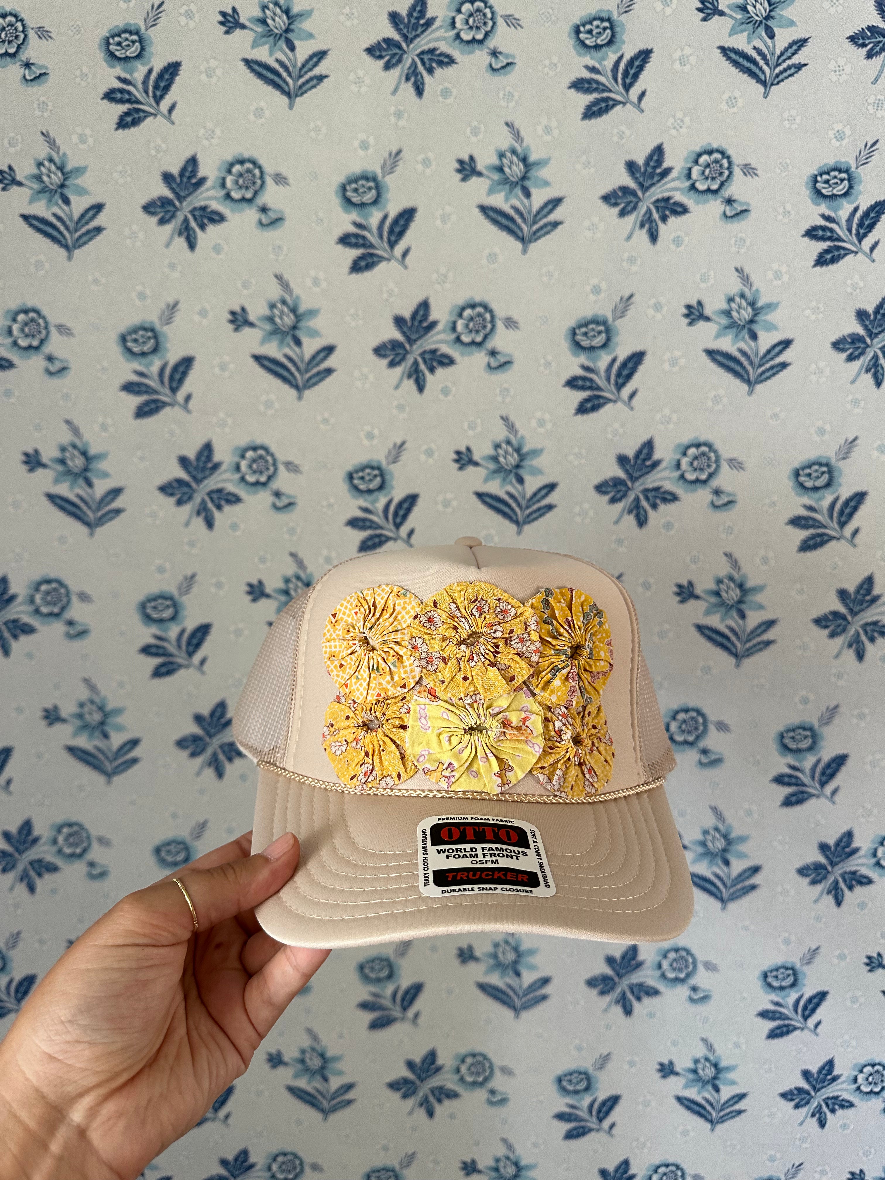 Vintage Yoyo Quilt Trucker Hat (08)