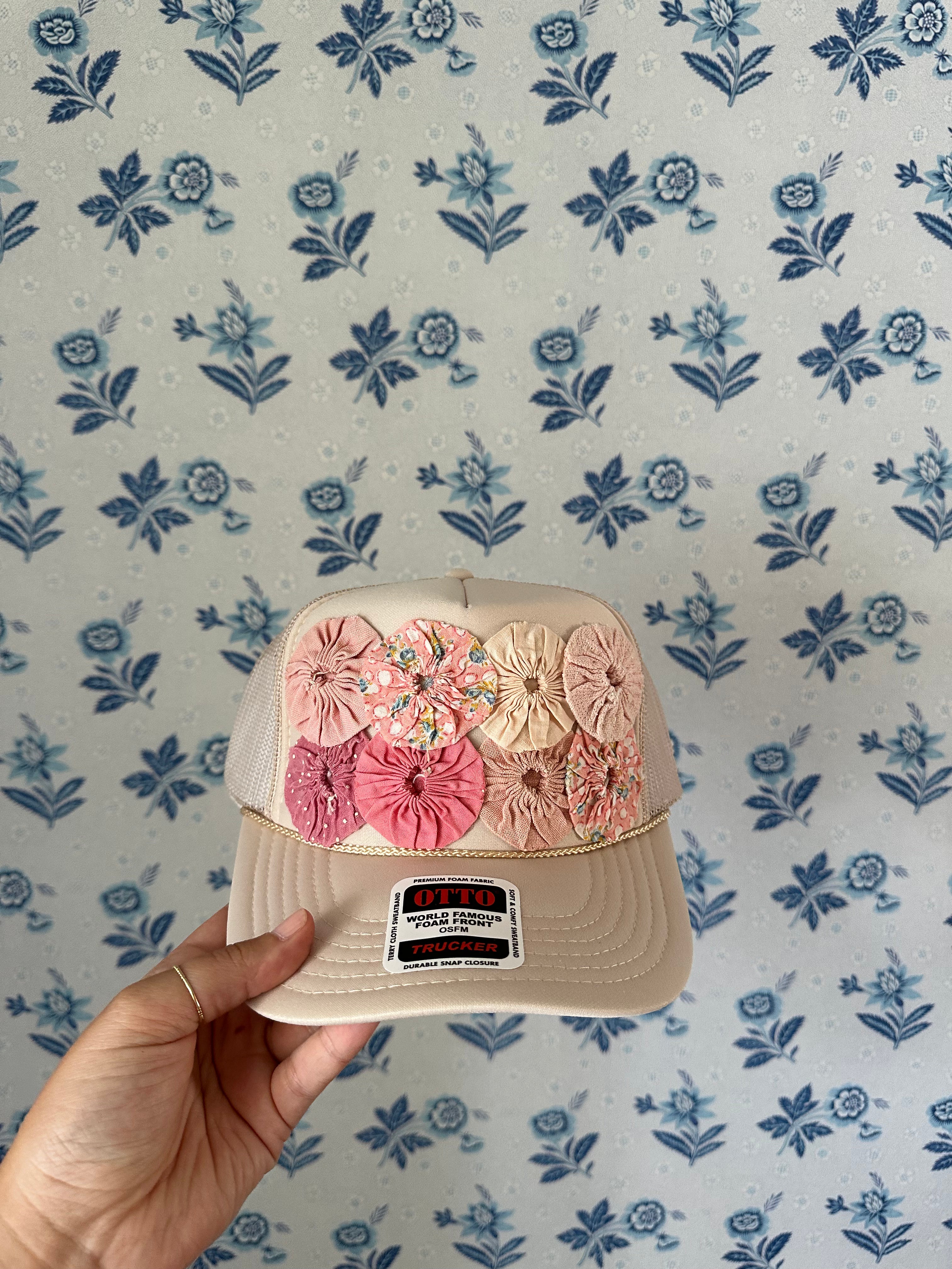 Vintage Yoyo Quilt Trucker Hat (09)