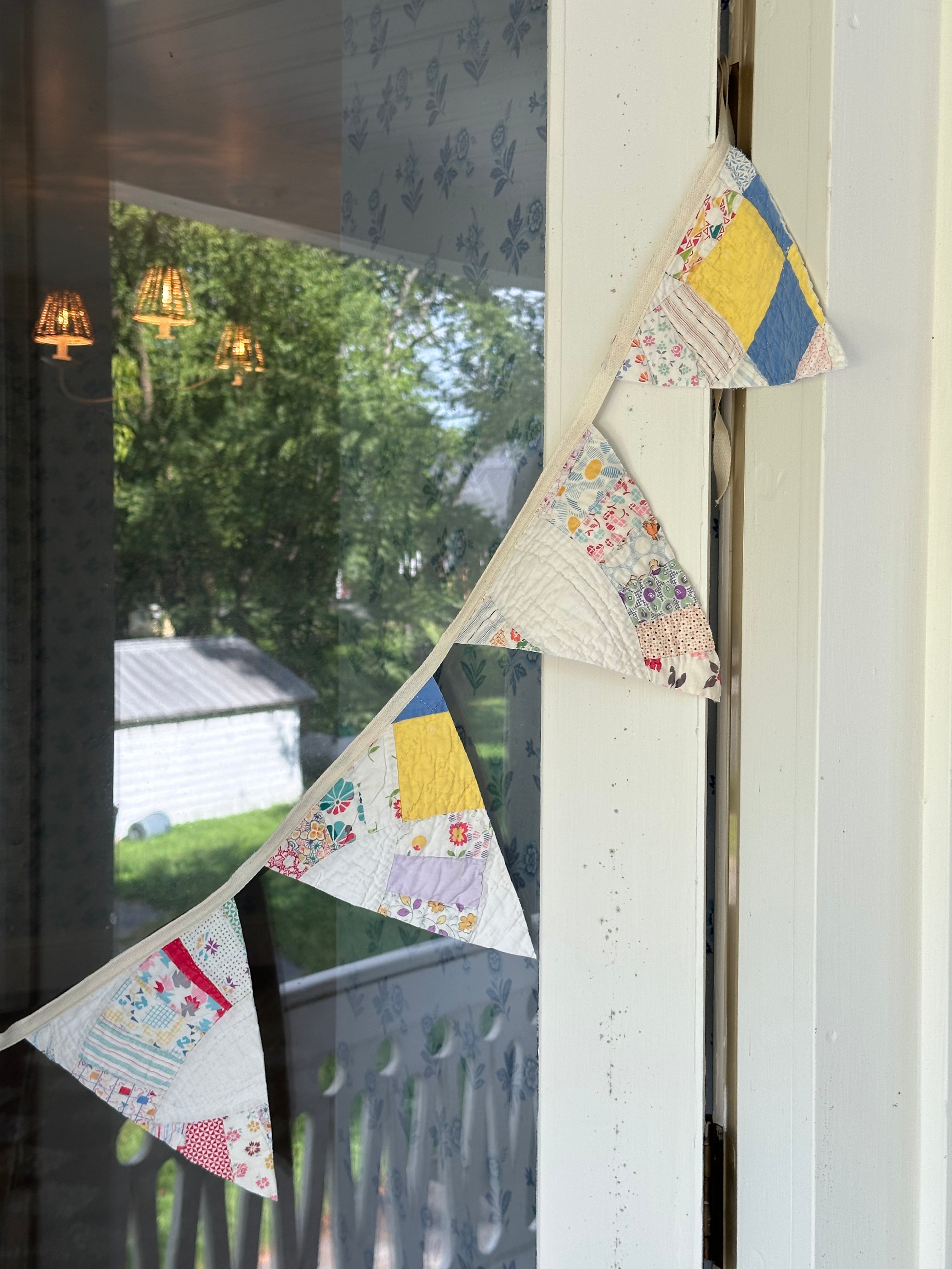 Pennant Flag Banner (01)