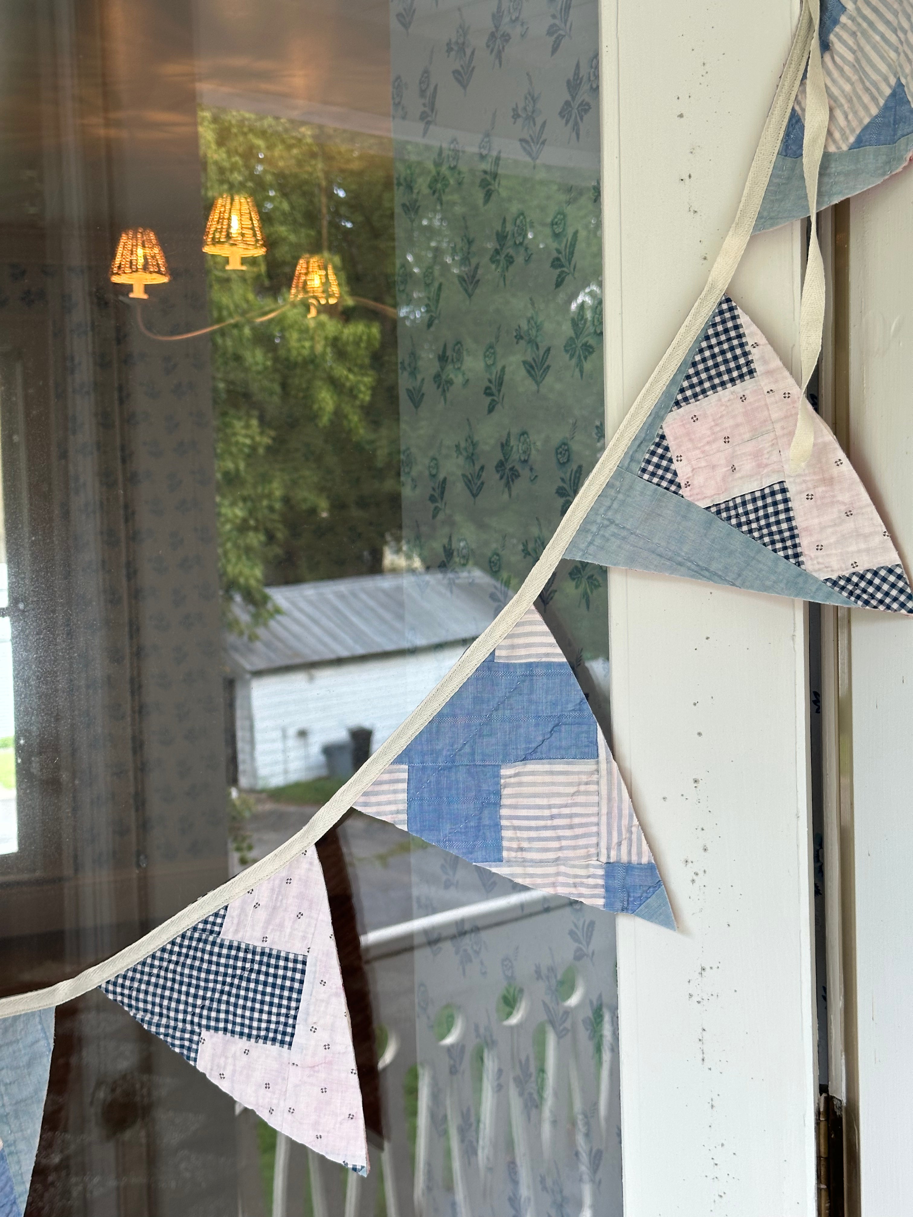 Pennant Flag Banner (02)