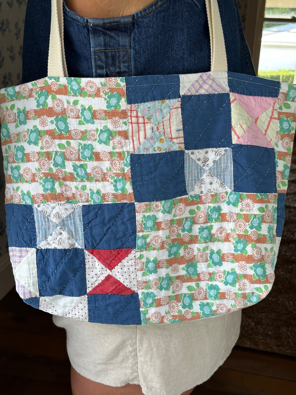 Floral Nine Patch Quilt Tote