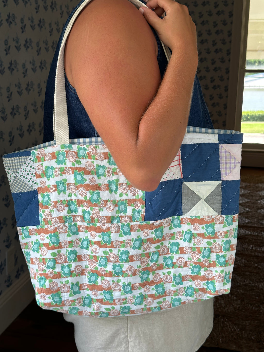 Floral Nine Patch Quilt Tote