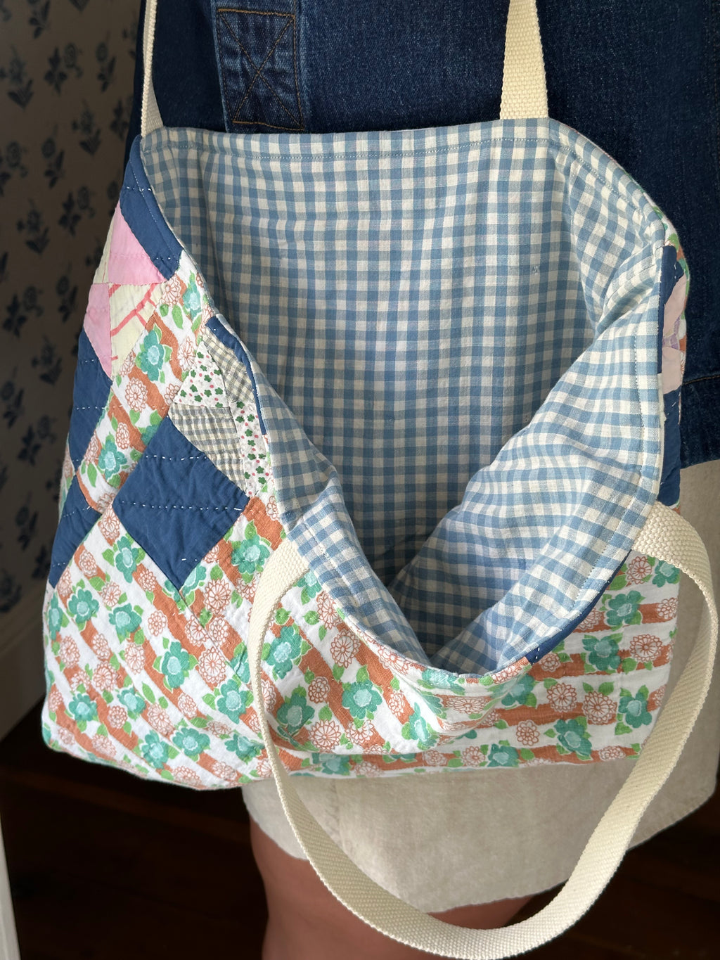 Floral Nine Patch Quilt Tote