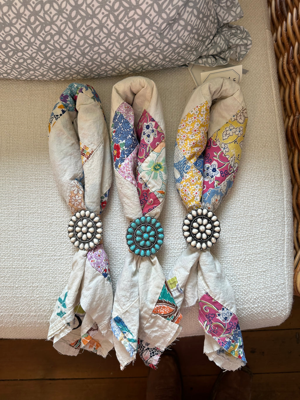 Quilt Top Bandana with Slide (01)