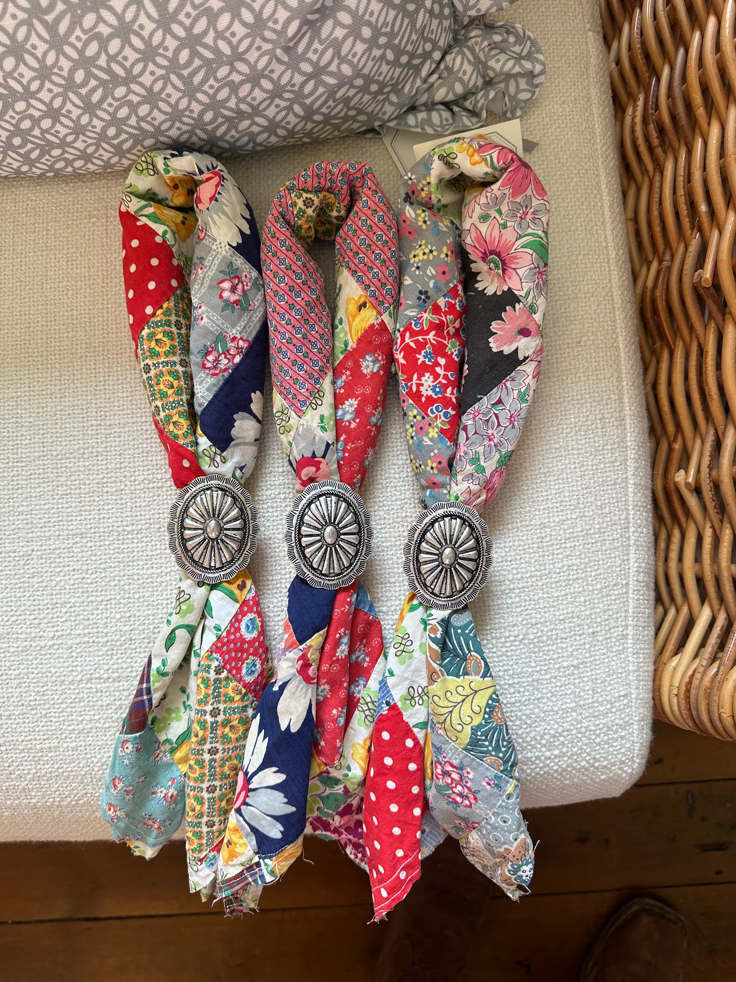 Quilt Top Bandana with Slide (04)