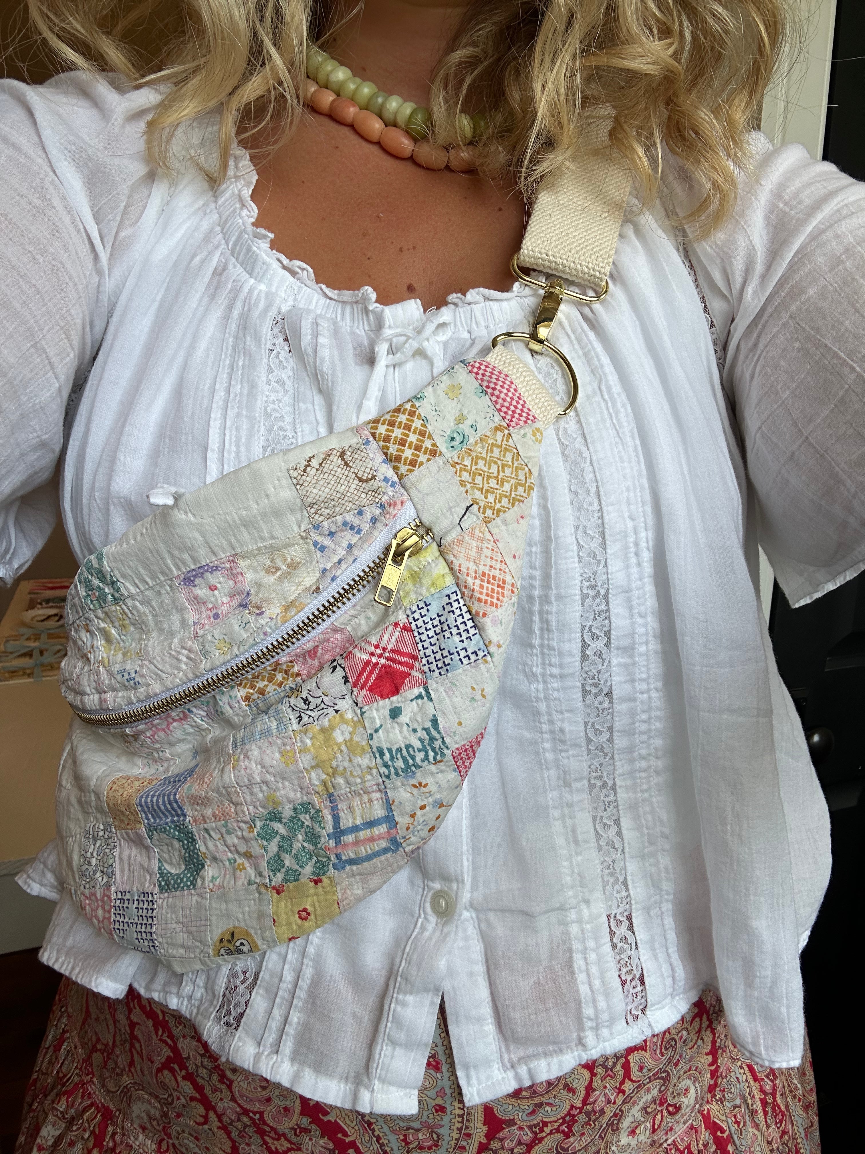 Vintage Quilt Fanny Pack (03)