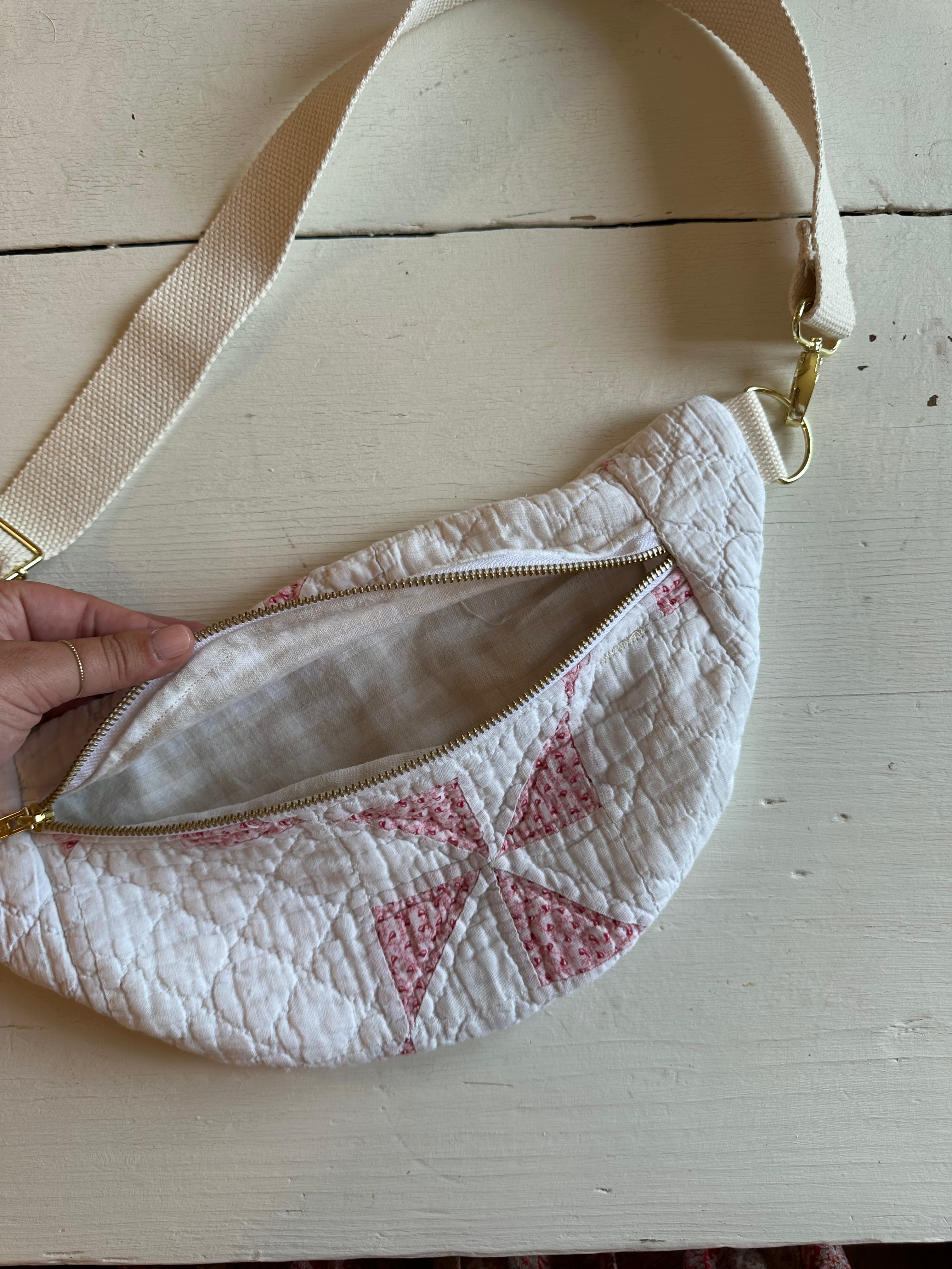 Vintage Quilt Fanny Pack (02)