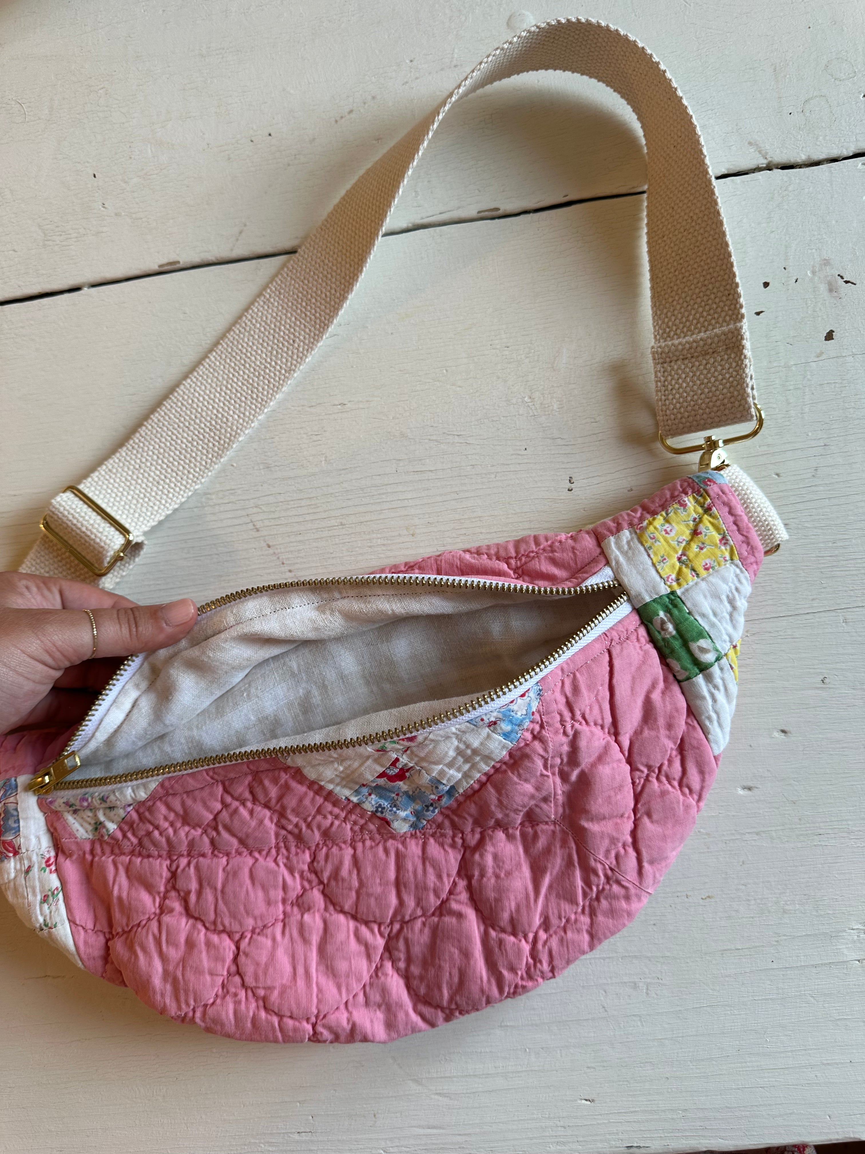 Vintage Quilt Fanny Pack (05)