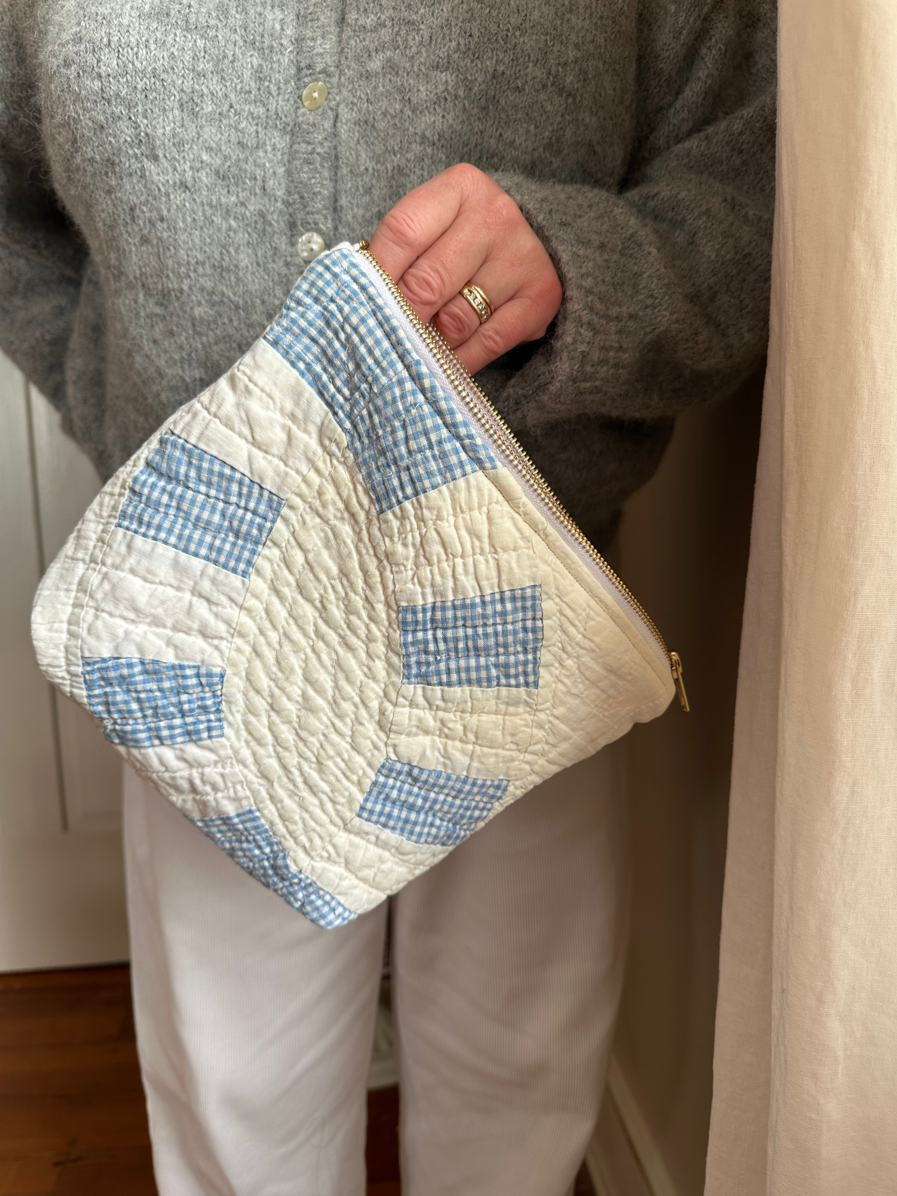 Wedding Ring Quilt Zipper Pouch