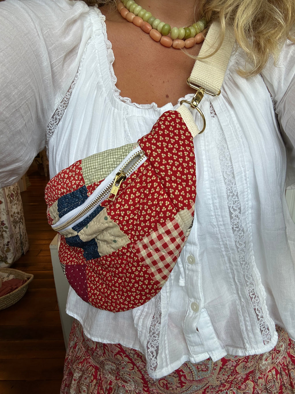 Vintage Quilt Fanny Pack (01)