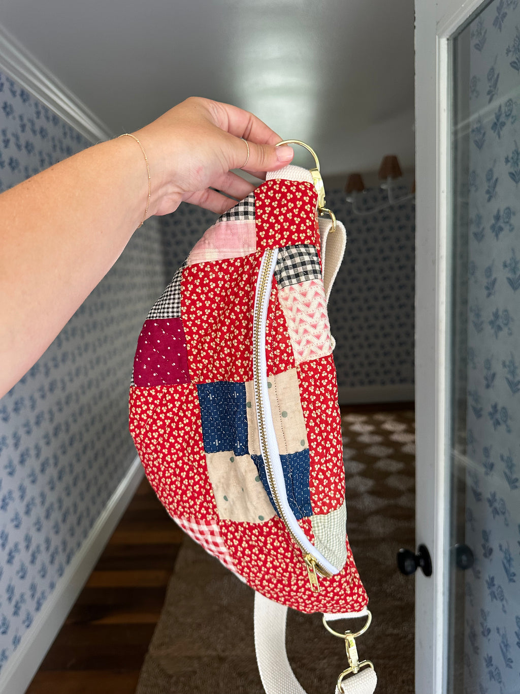 Vintage Quilt Fanny Pack (01)