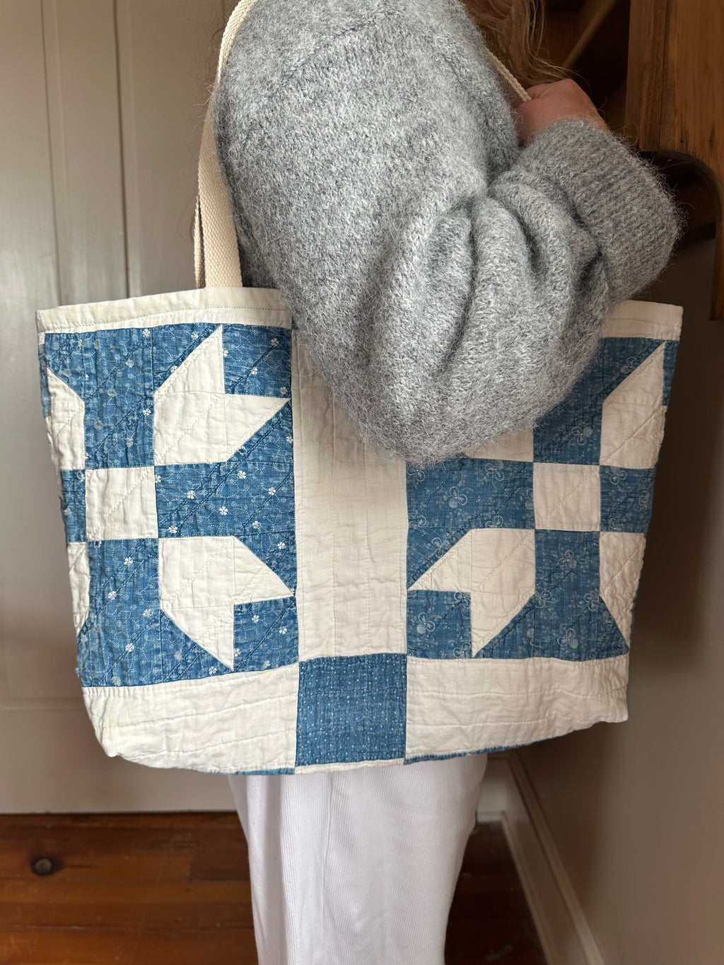 Ducks Foot Quilt Tote Bag & Pouch Set